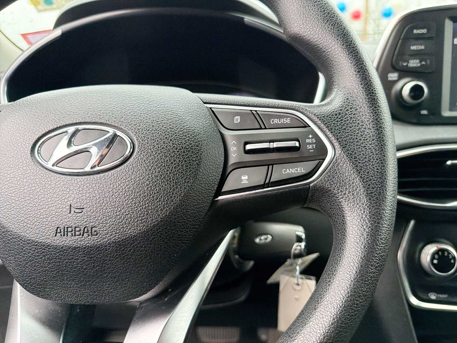 Thumbnail: 2019 Hyundai Santa Fe - 25