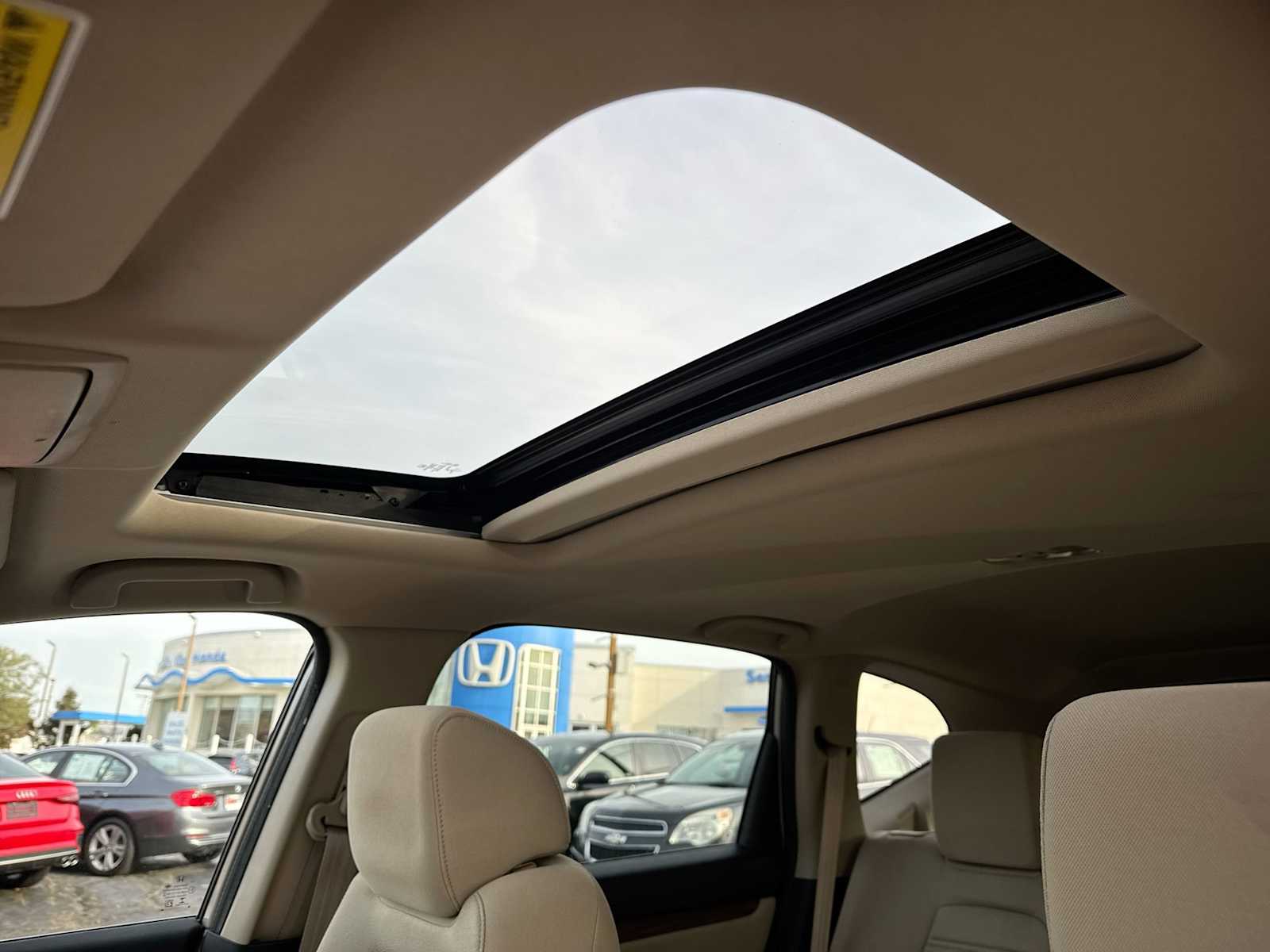 Thumbnail: 2017 Honda CR-V - 23