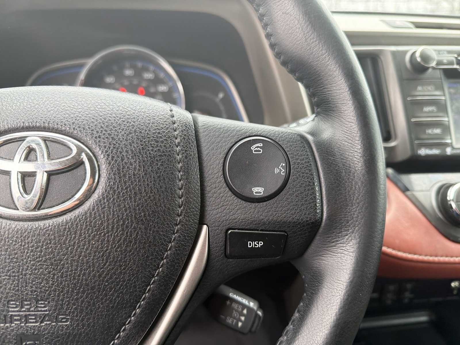 Thumbnail: 2015 Toyota RAV4 - 26