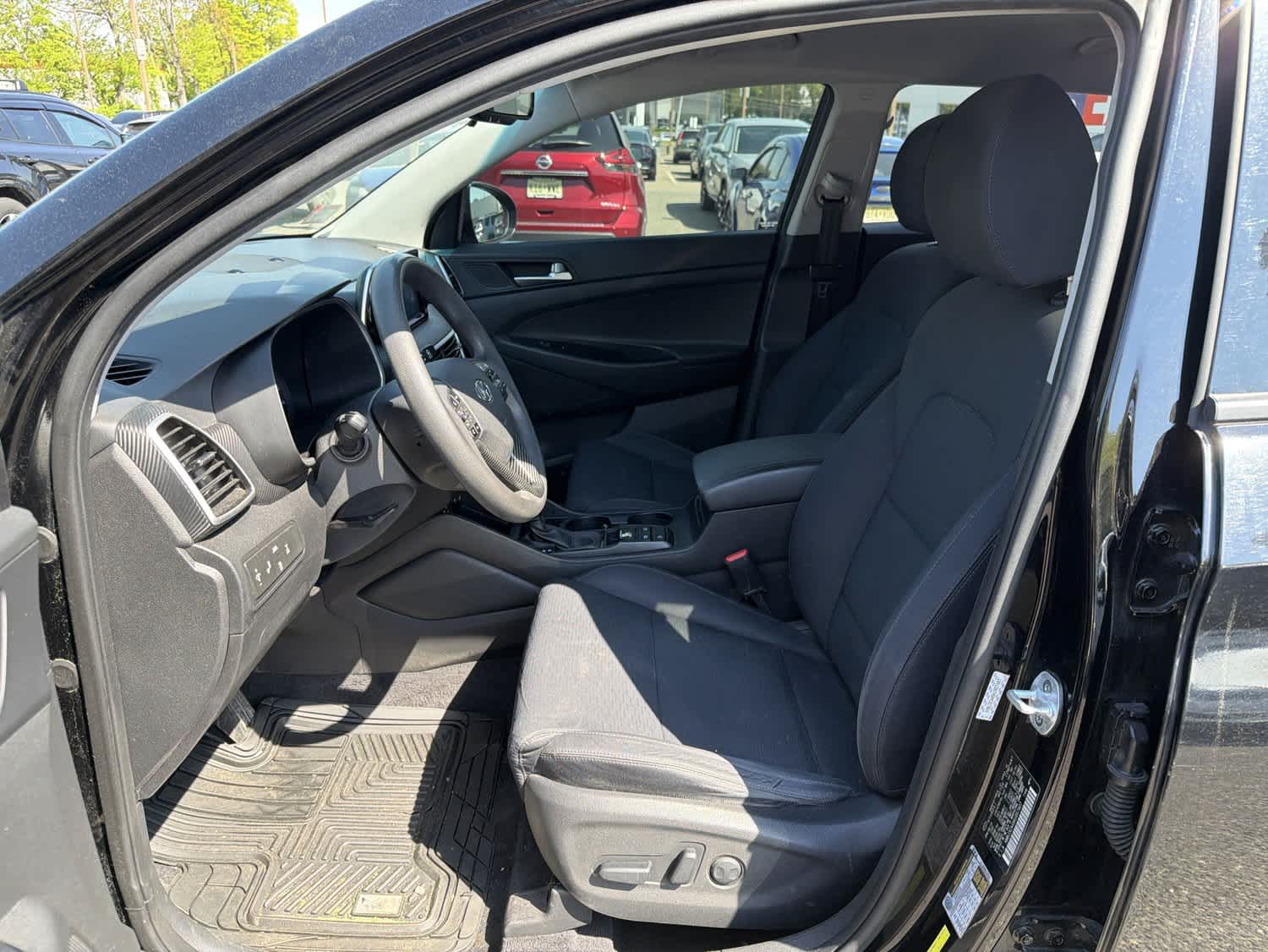 Thumbnail: 2019 Hyundai Tucson - 11