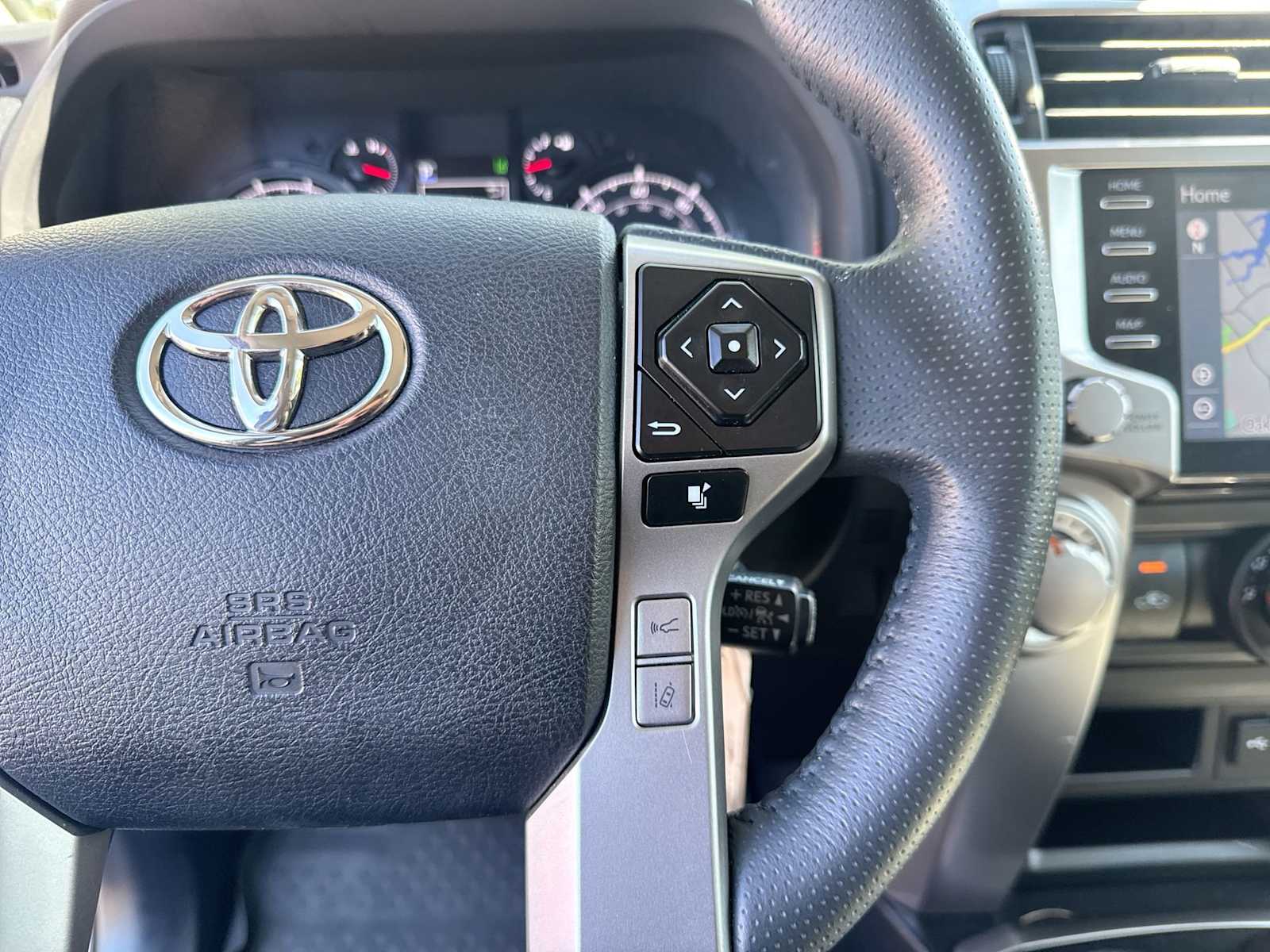 Thumbnail: 2021 Toyota 4Runner - 25