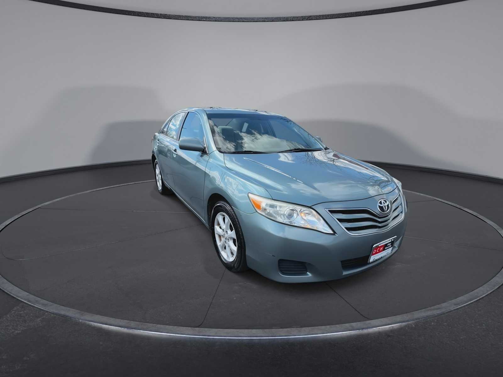 Thumbnail: 2011 Toyota Camry - 2
