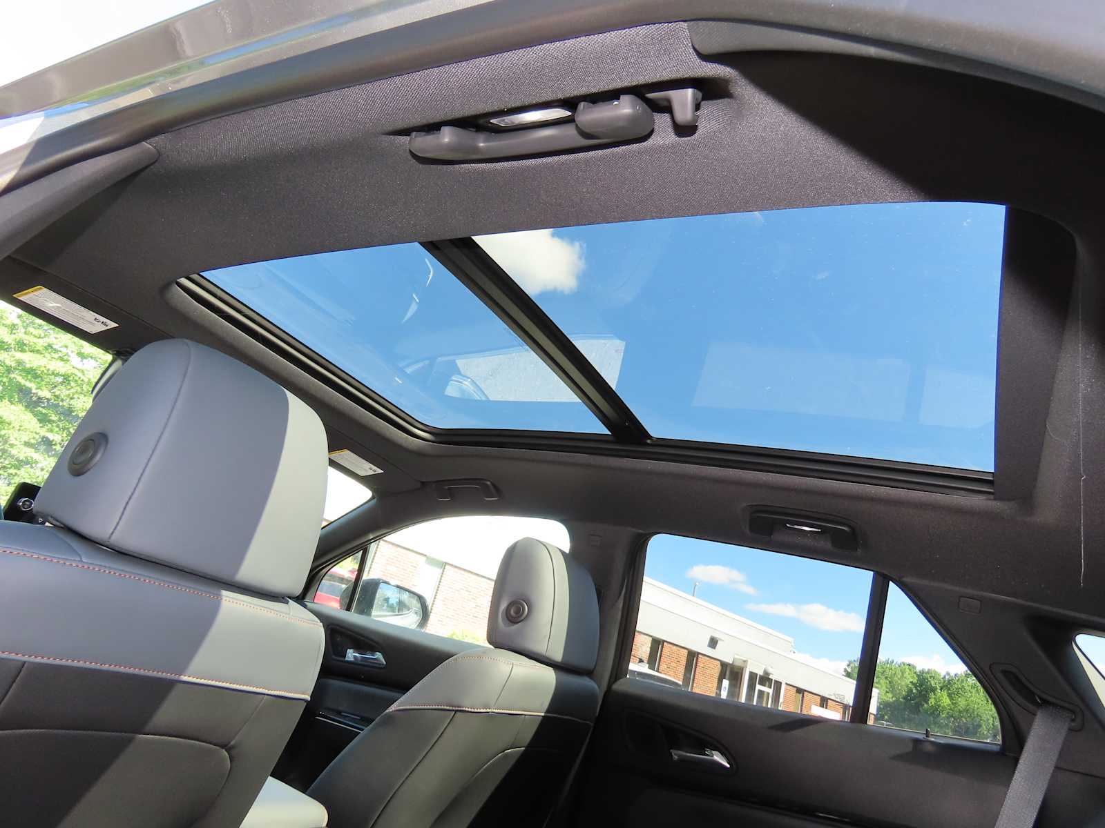 Thumbnail: 2026 Honda Prologue - 14