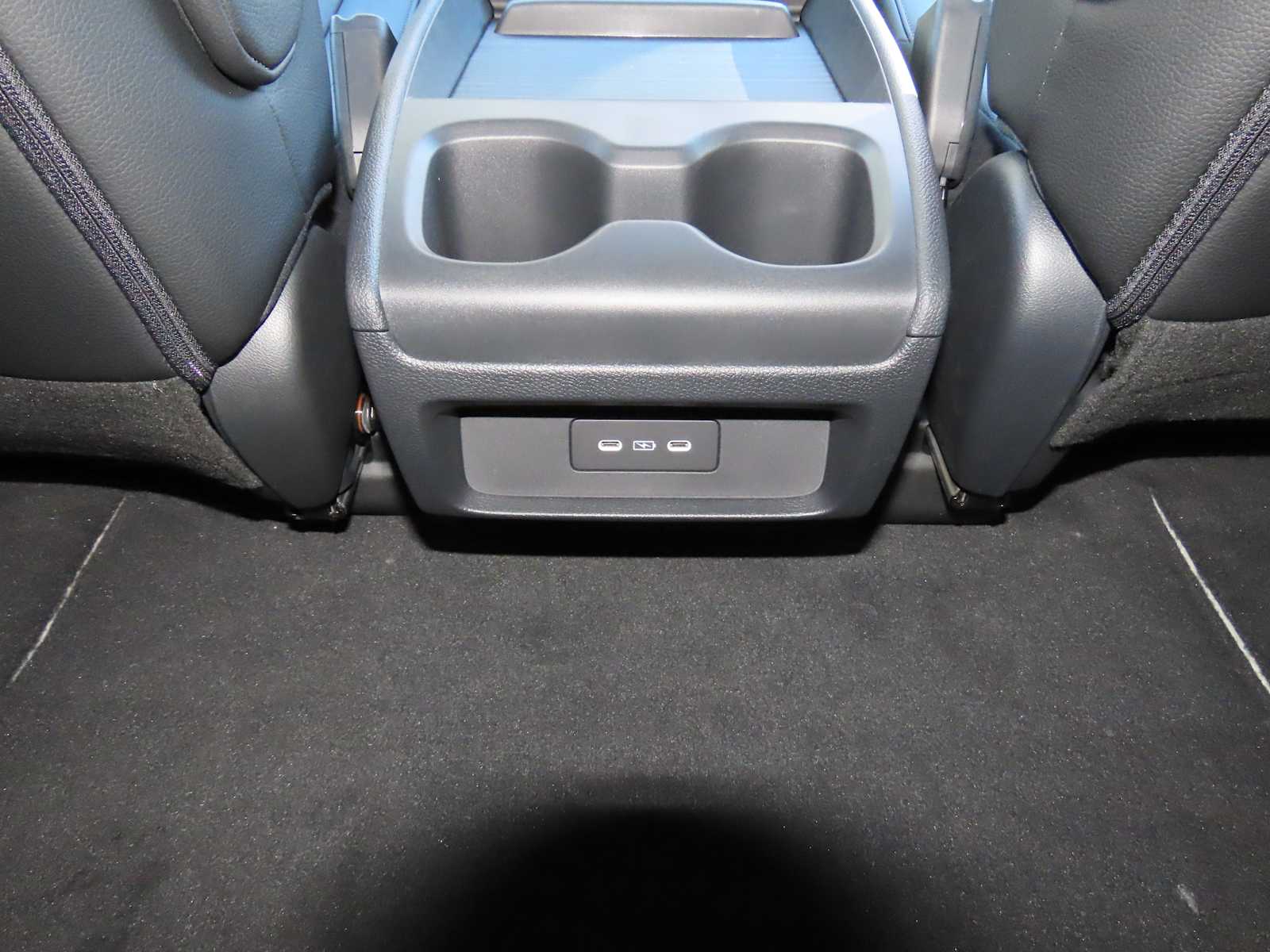 Thumbnail: 2026 Honda Odyssey - 24