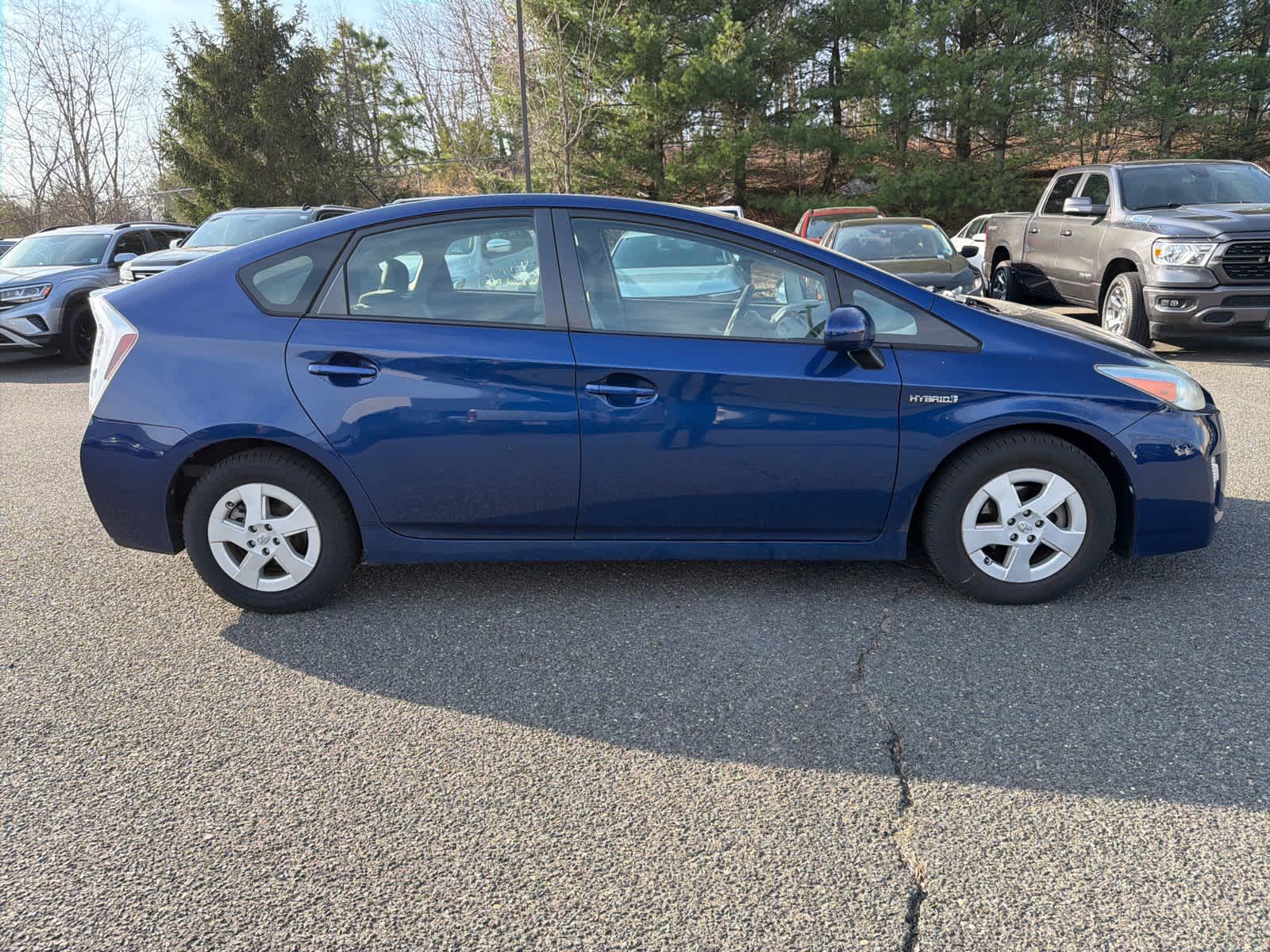 Thumbnail: 2011 Toyota Prius - 6