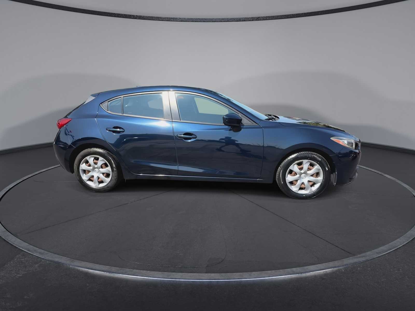 Thumbnail: 2016 Mazda Mazda3 - 9