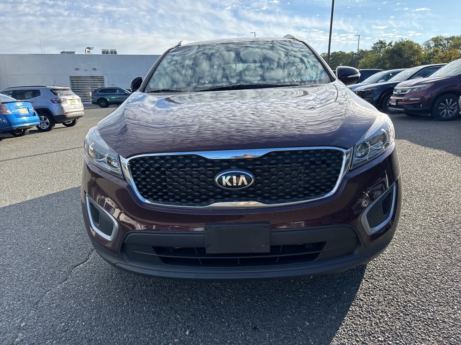 Thumbnail: 2017 Kia Sorento - 8