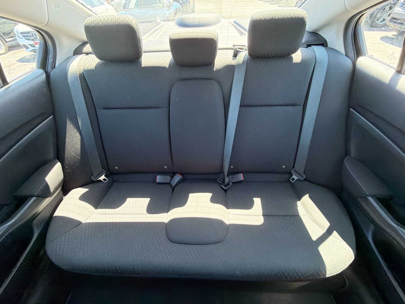 Thumbnail: 2015 Honda Civic - 13