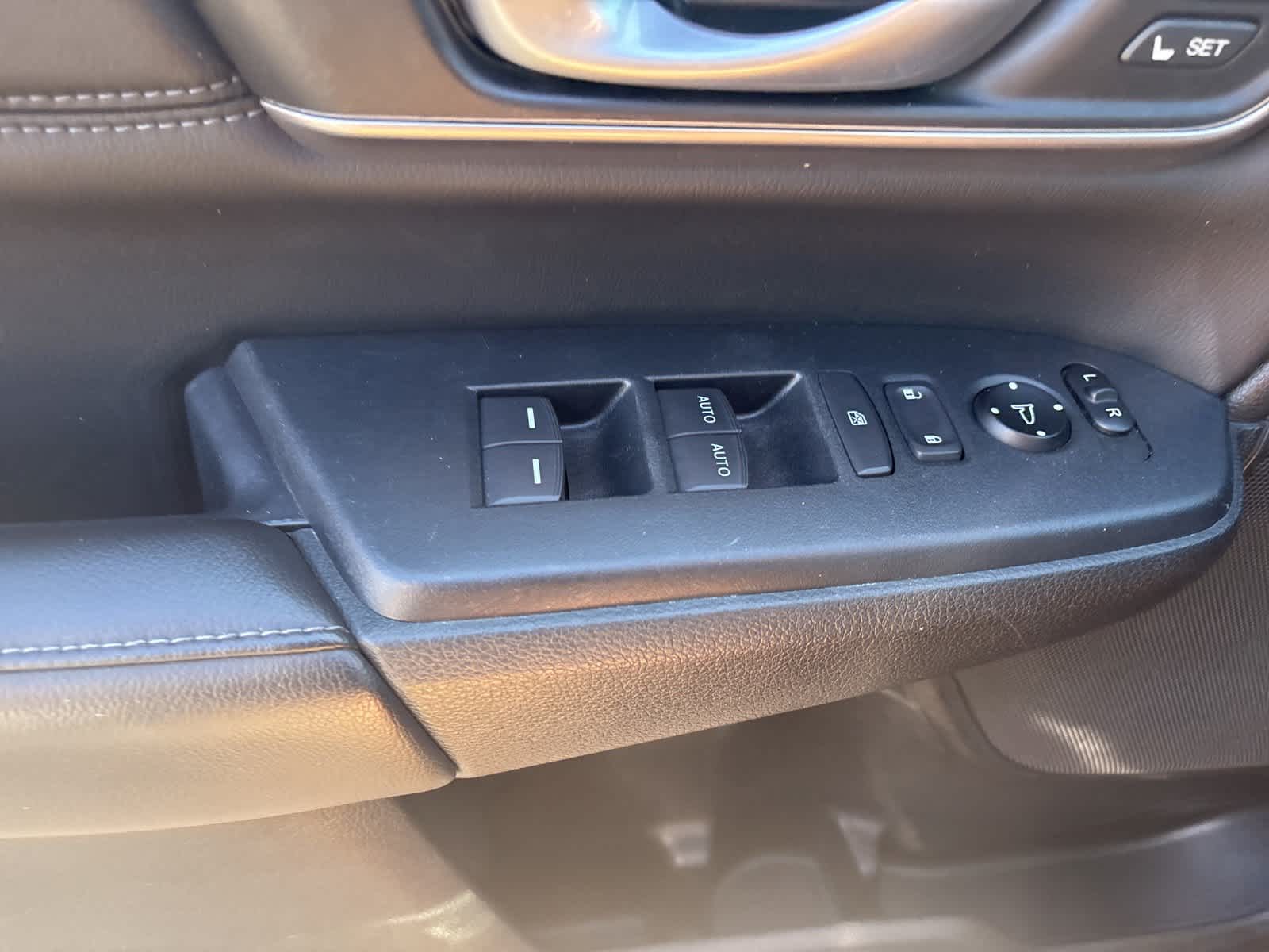 Thumbnail: 2020 Honda CR-V - 10