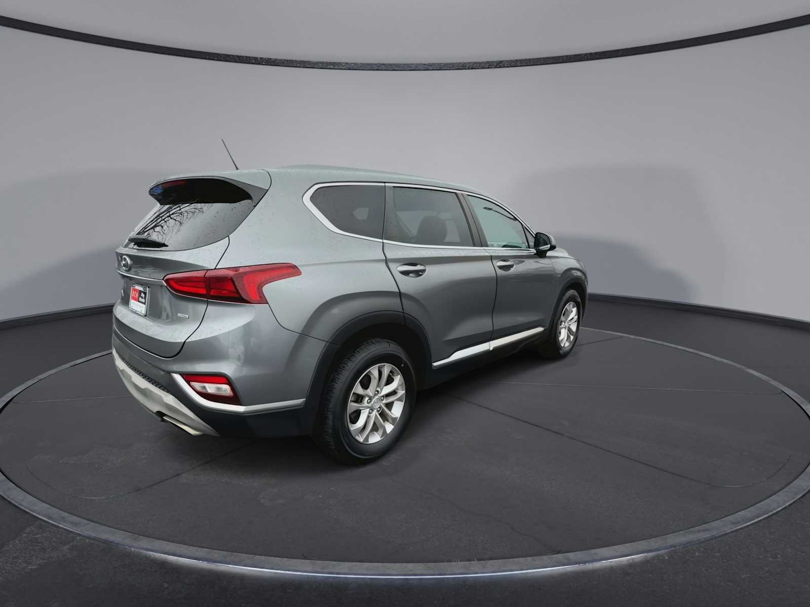 Thumbnail: 2019 Hyundai Santa Fe - 8
