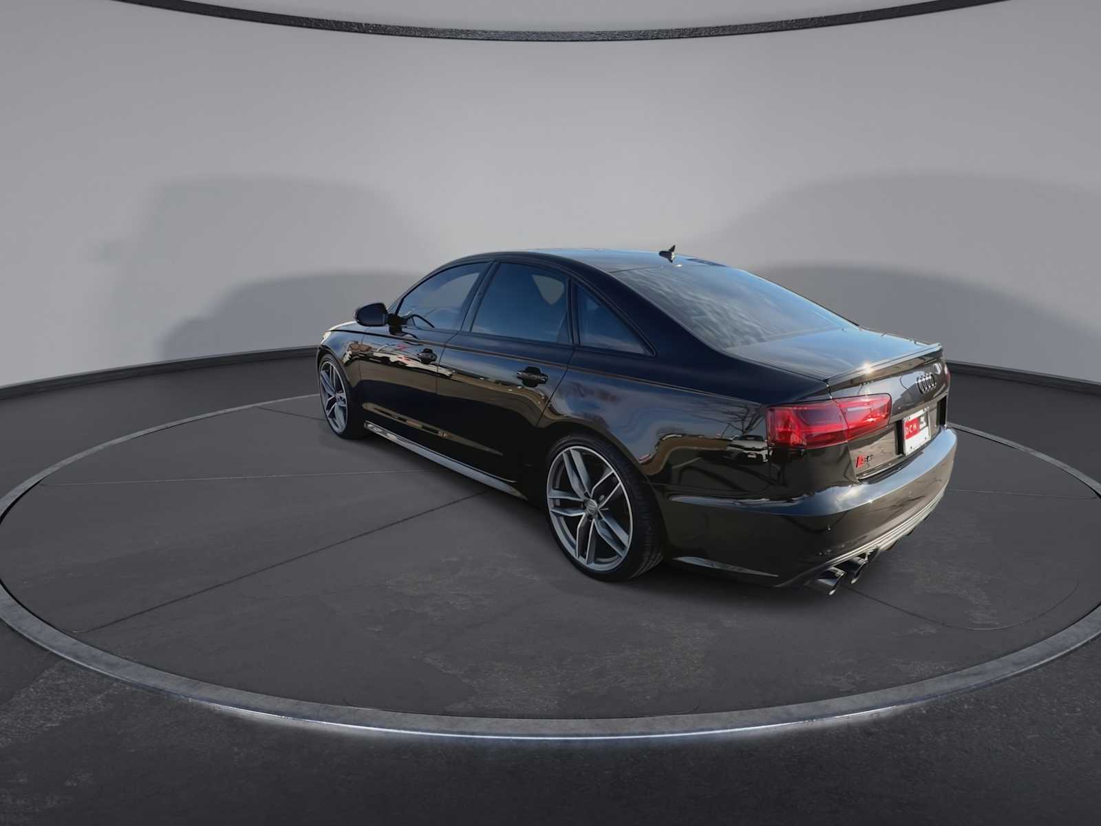 Thumbnail: 2016 Audi S6 - 6