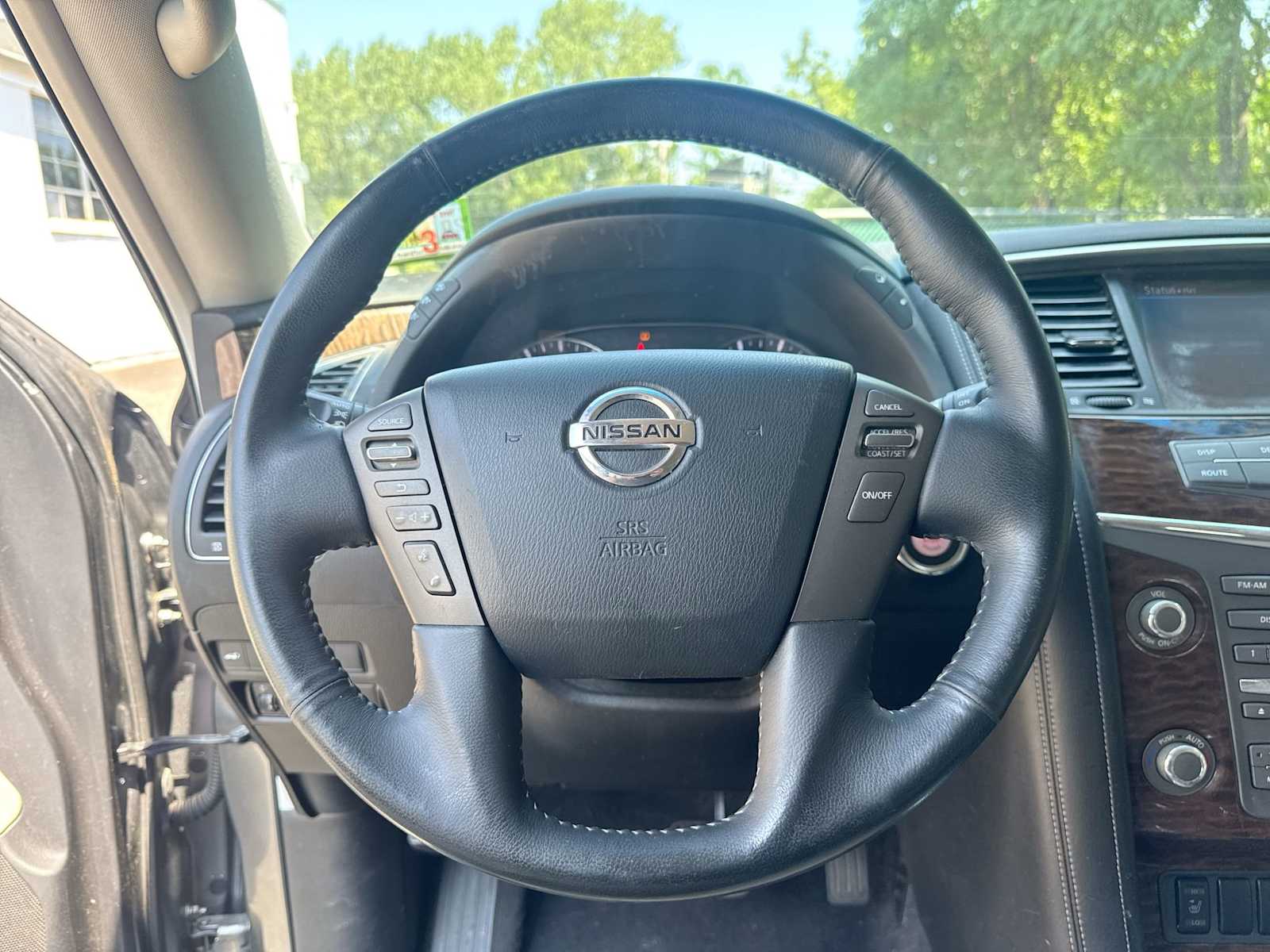 Thumbnail: 2017 Nissan Armada - 23