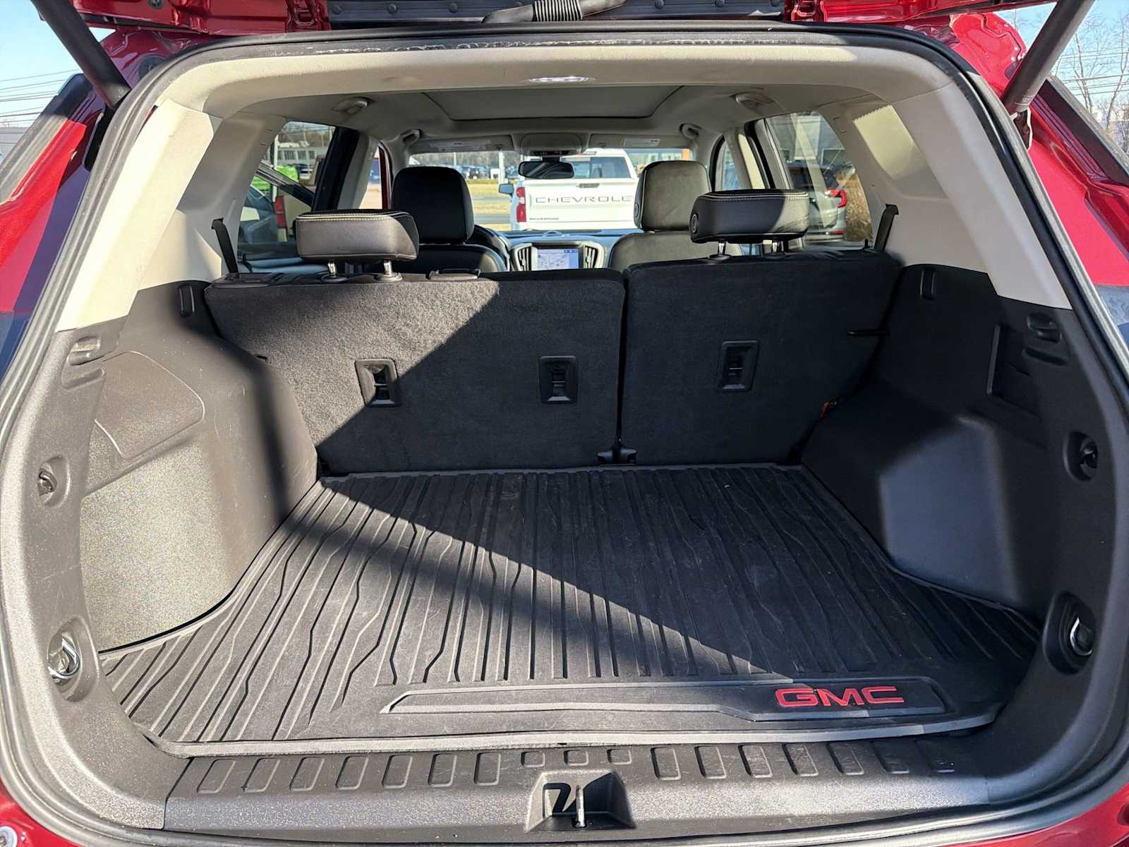 Thumbnail: 2019 GMC Terrain - 34