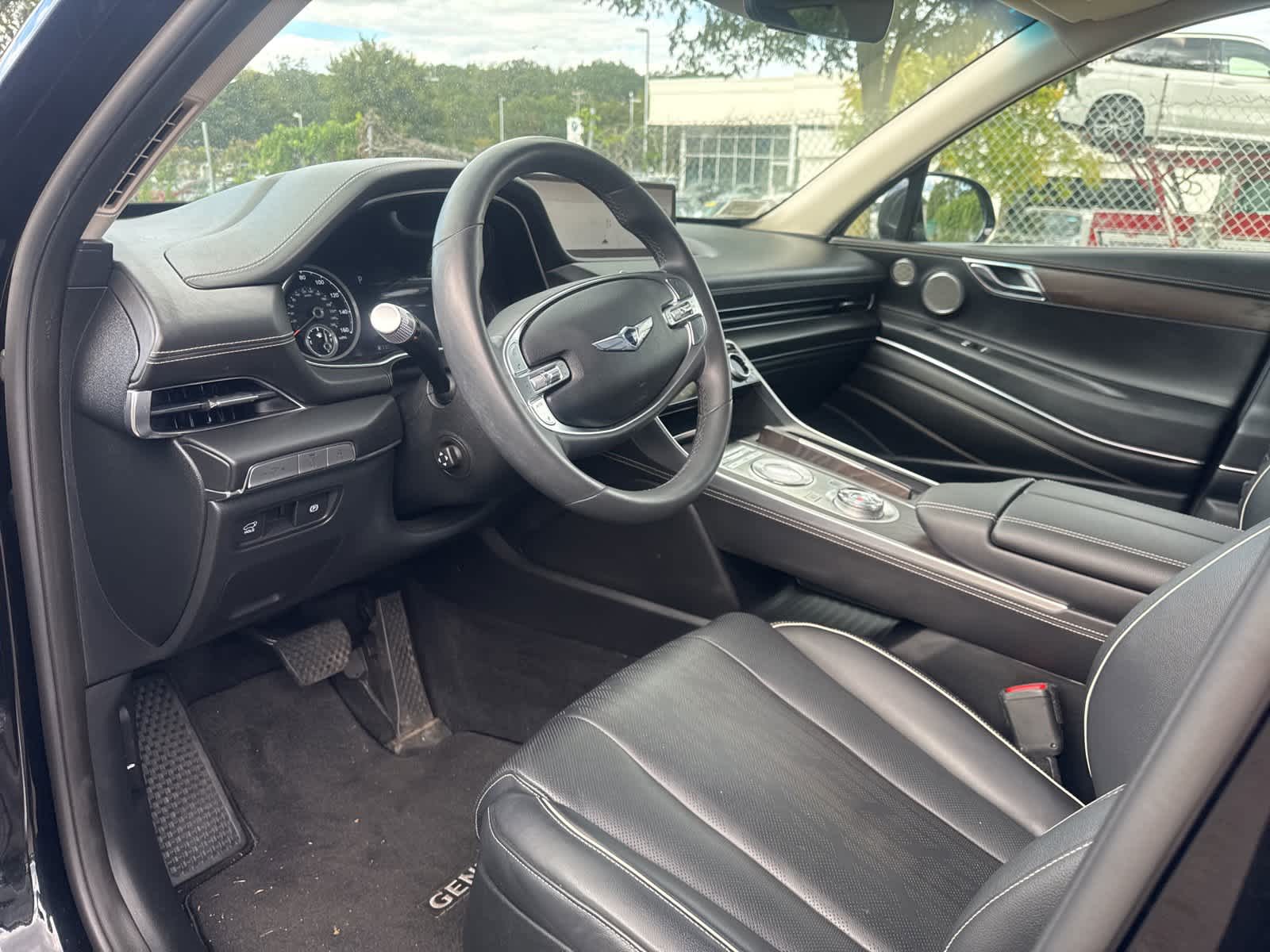 Thumbnail: 2022 Genesis GV80 - 11