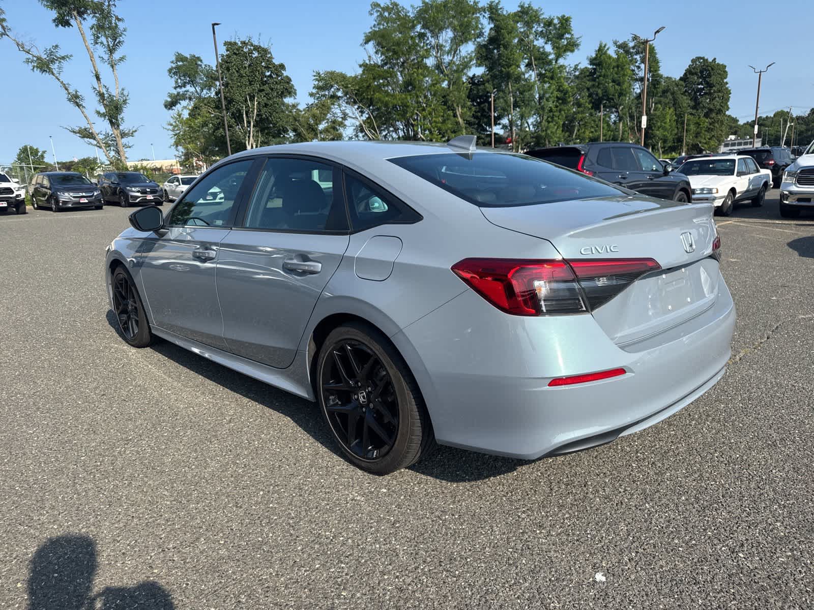Thumbnail: 2023 Honda Civic - 3