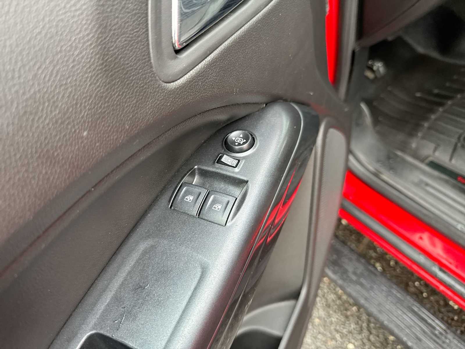 Thumbnail: 2016 GMC Canyon - 20