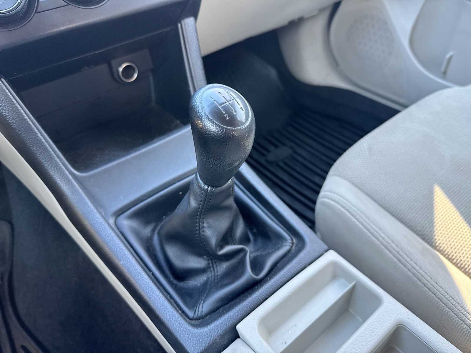 Thumbnail: 2013 Subaru XV Crosstrek - 28