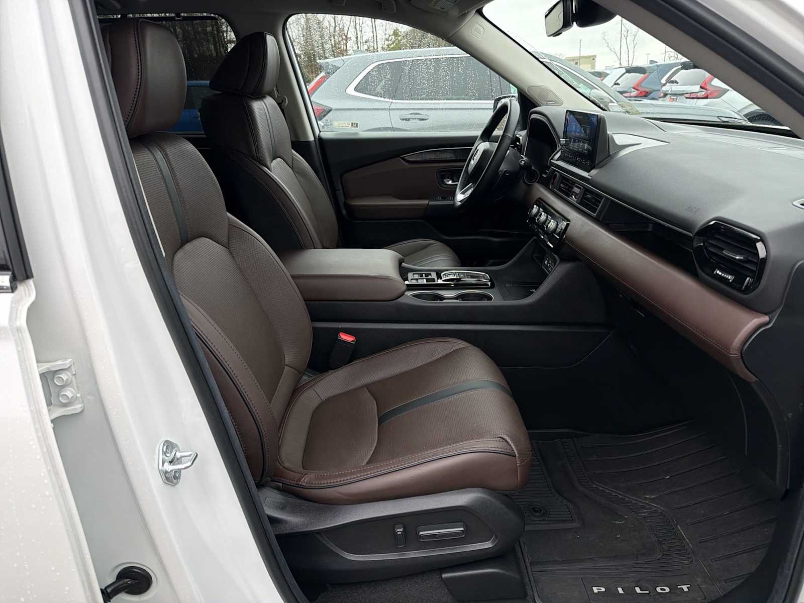 Thumbnail: 2025 Honda Pilot - 15