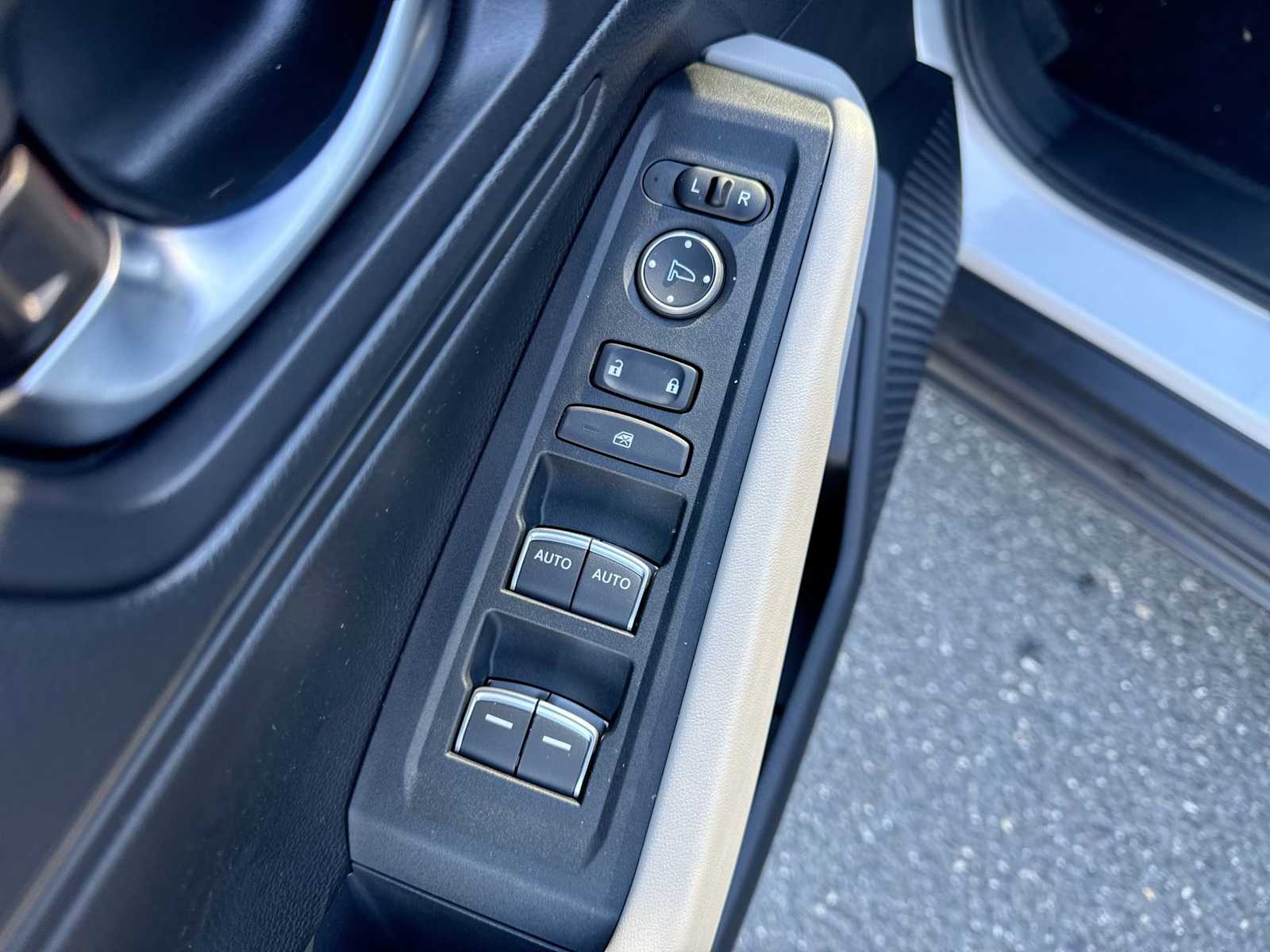 Thumbnail: 2023 Honda Accord - 22