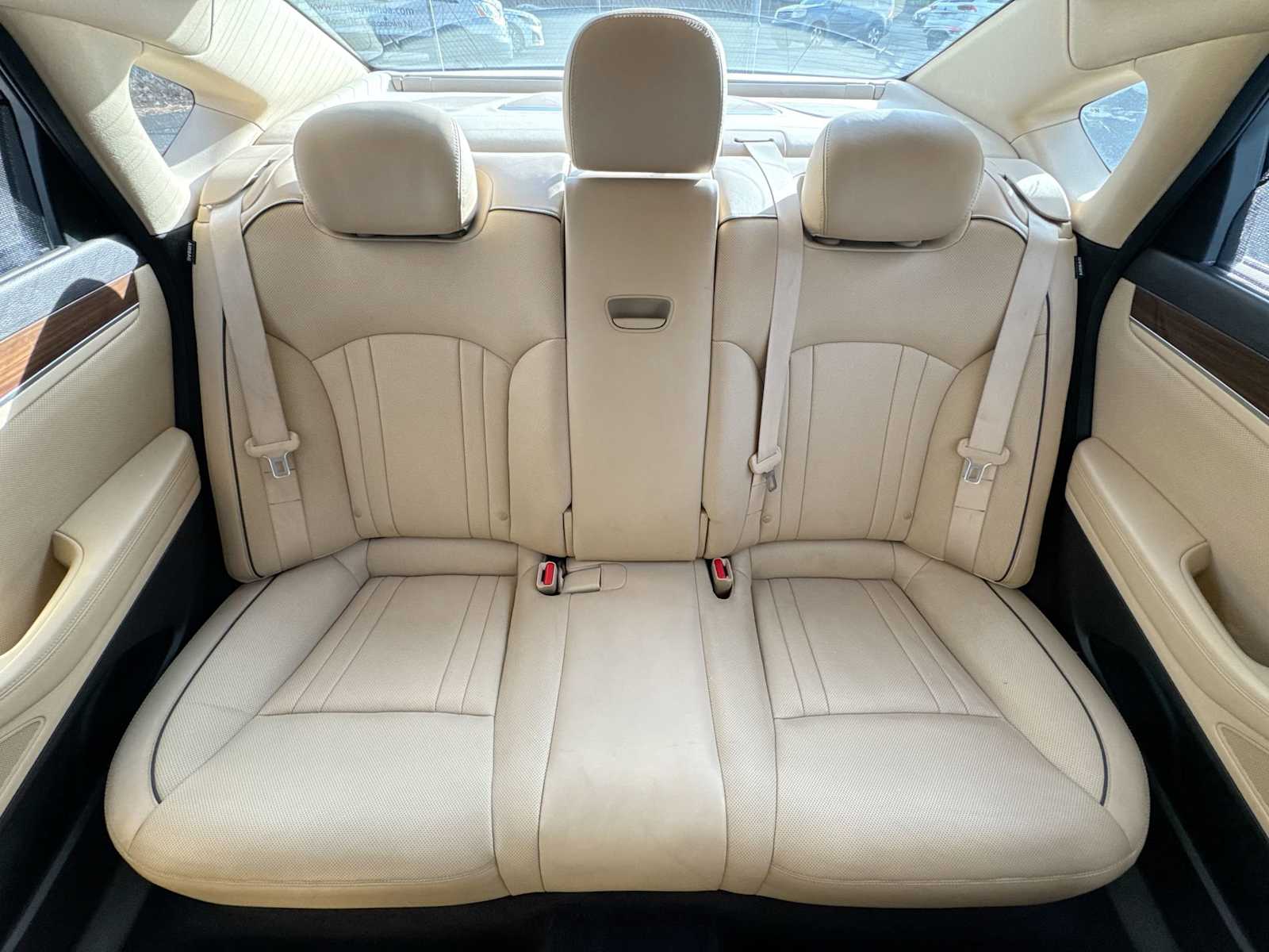 Thumbnail: 2015 Hyundai Genesis - 13