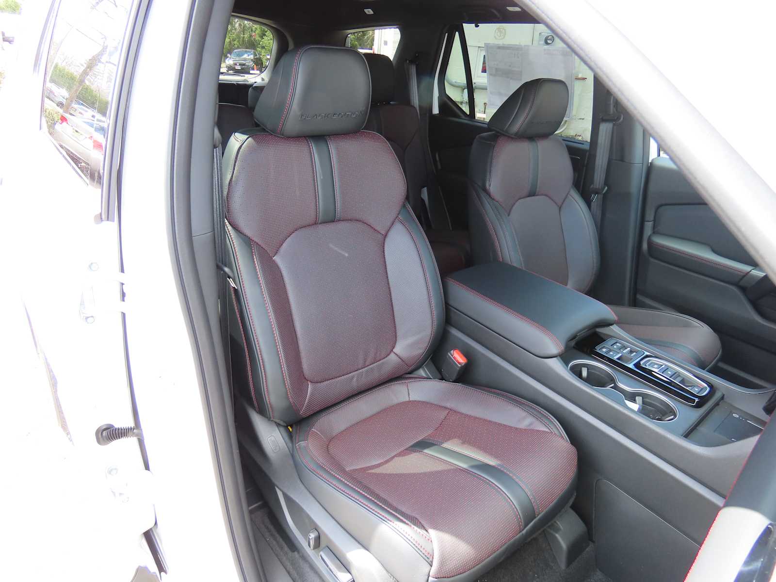 Thumbnail: 2025 Honda Pilot - 18