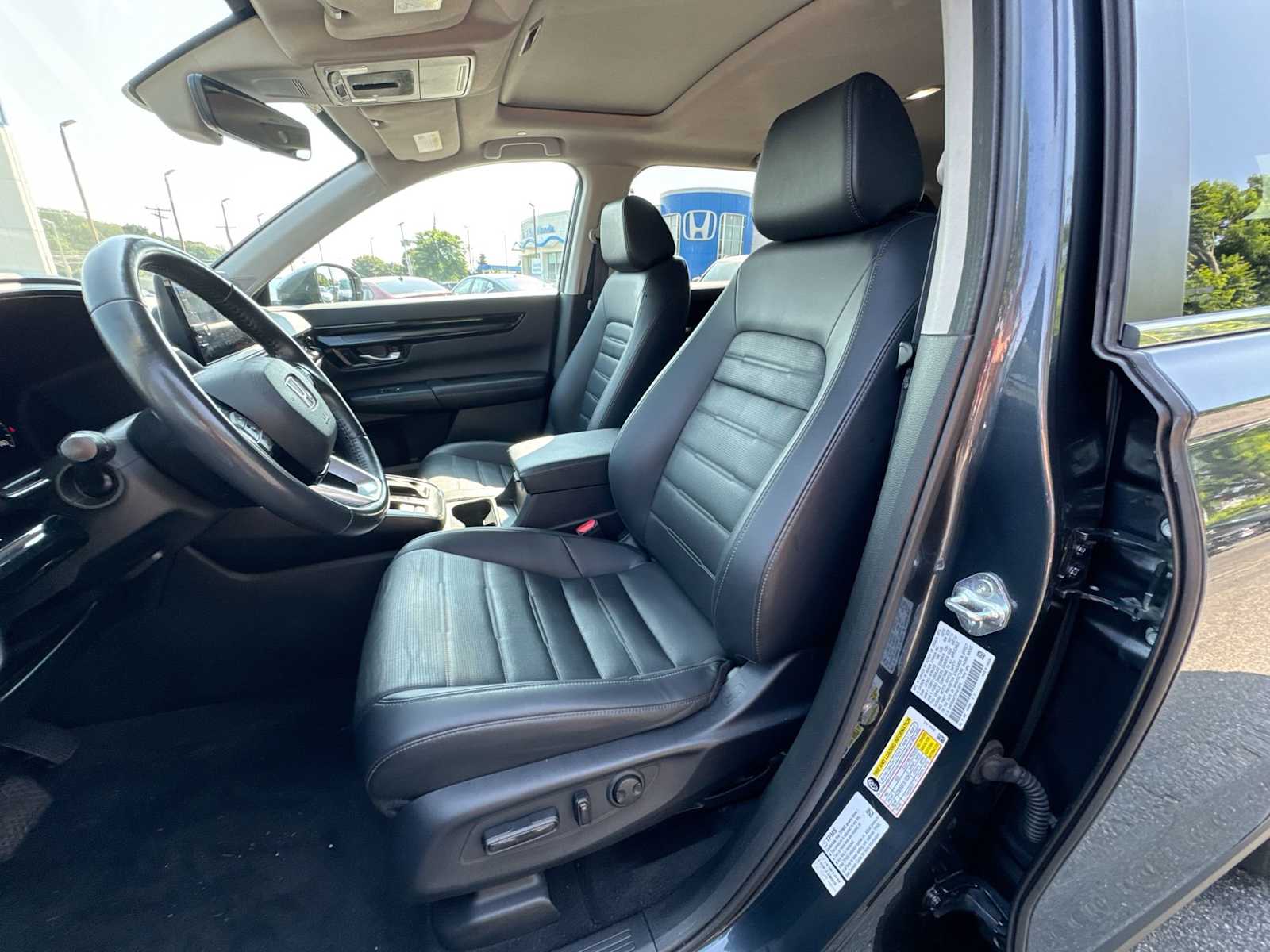 Thumbnail: 2023 Honda CR-V - 21