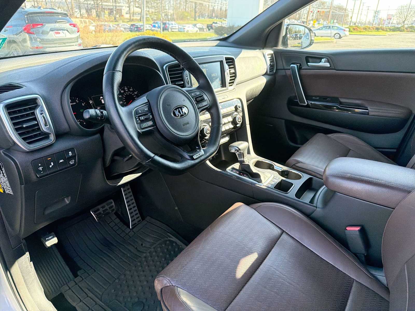 Thumbnail: 2017 Kia Sportage - 10