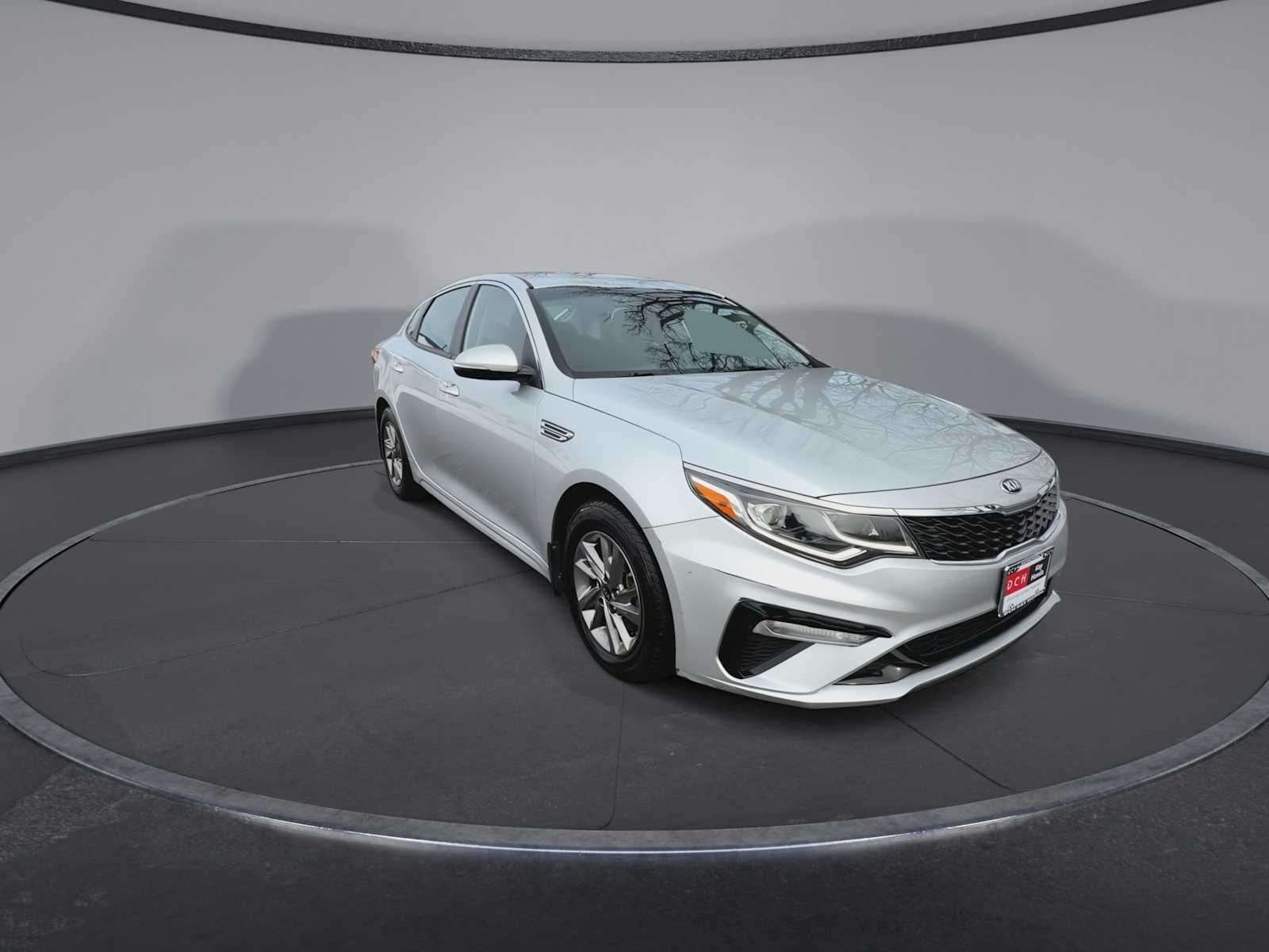 Thumbnail: 2019 Kia Optima - 2