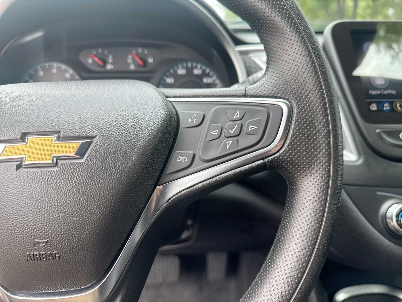 Thumbnail: 2025 Chevrolet Malibu - 25