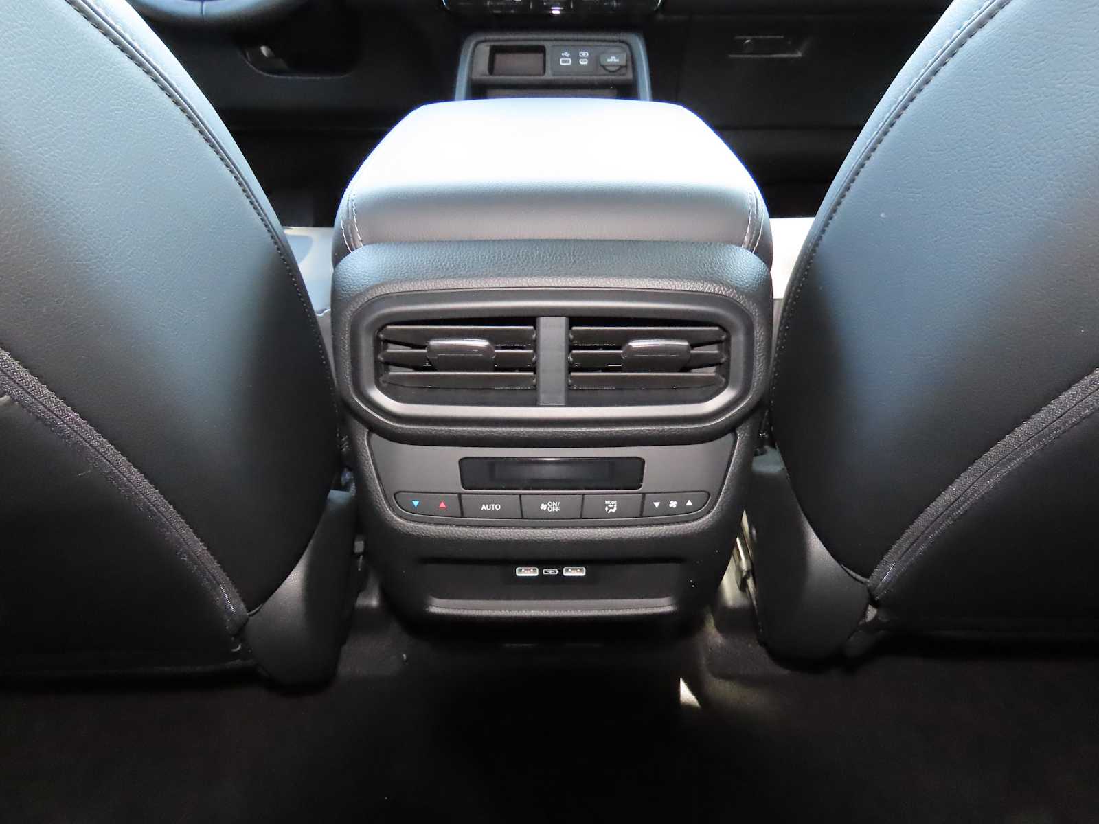 Thumbnail: 2025 Honda Pilot - 25