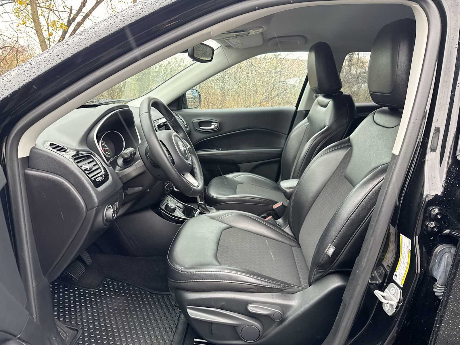 Thumbnail: 2019 Jeep Compass - 11