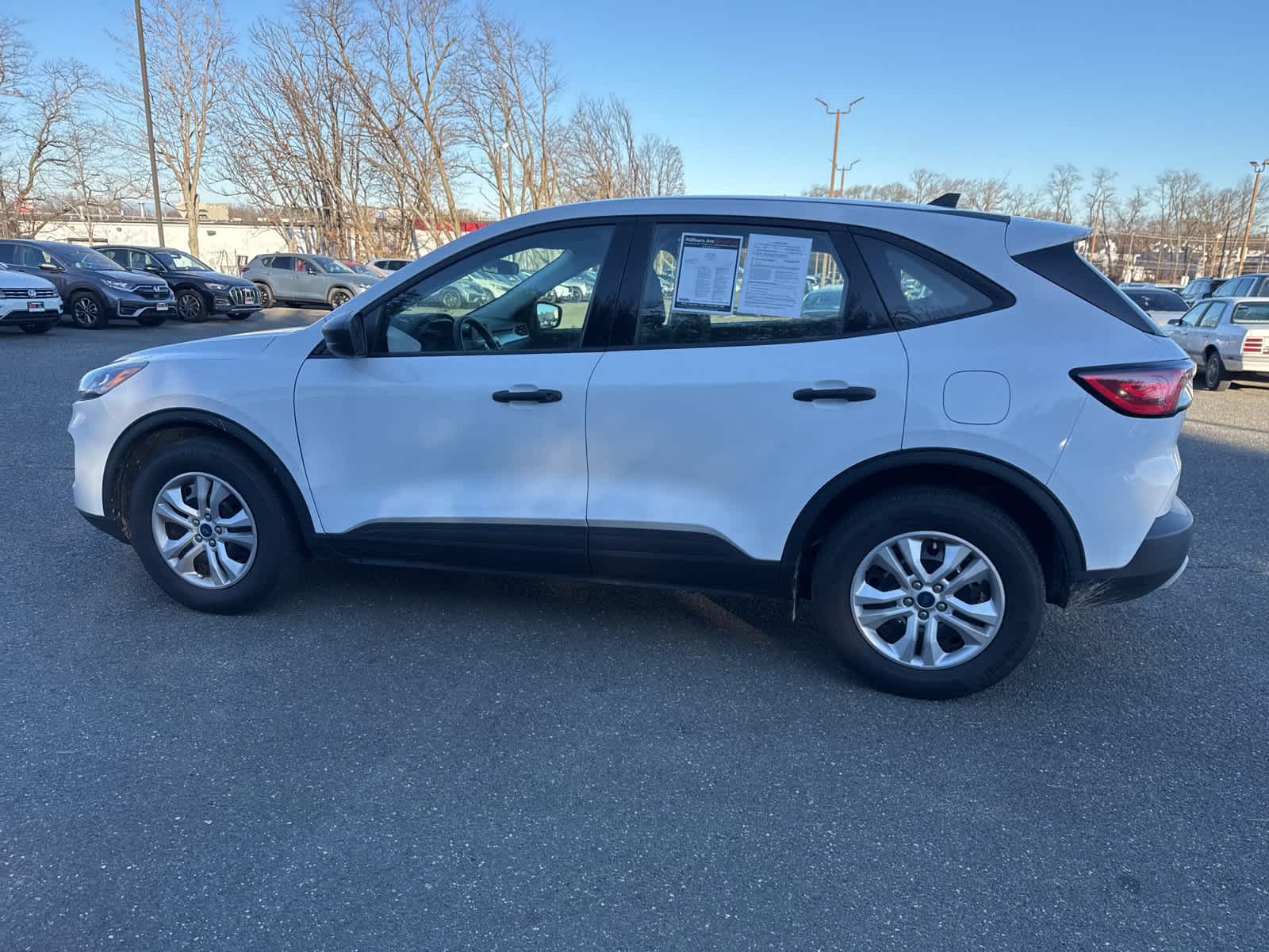 Thumbnail: 2022 Ford Escape - 2