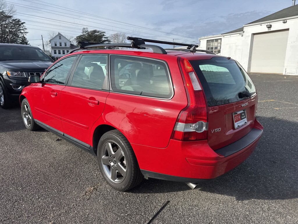 Used 2005 Volvo V50 T5 AWD A Wagon