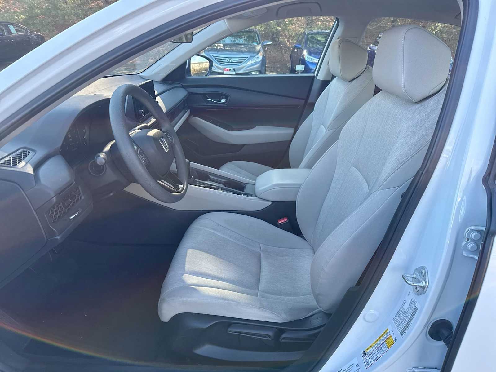 Thumbnail: 2023 Honda Accord - 11