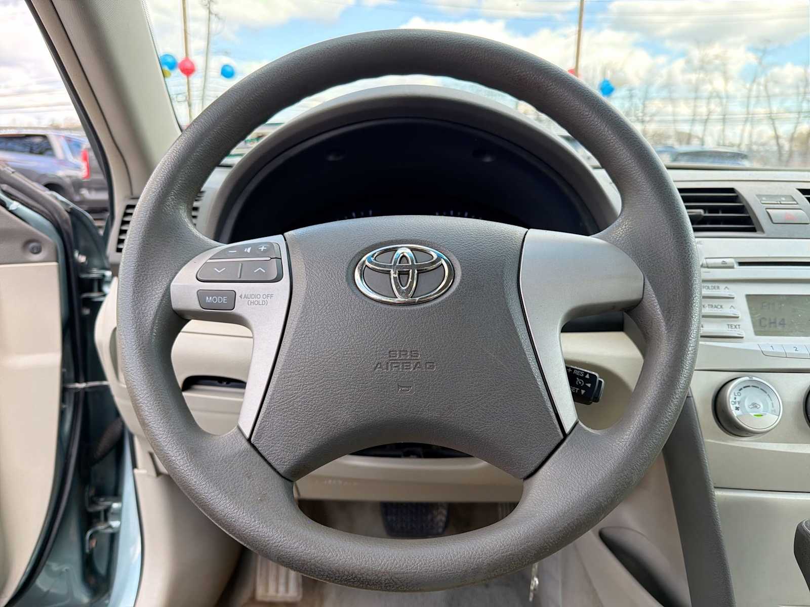 Thumbnail: 2011 Toyota Camry - 23