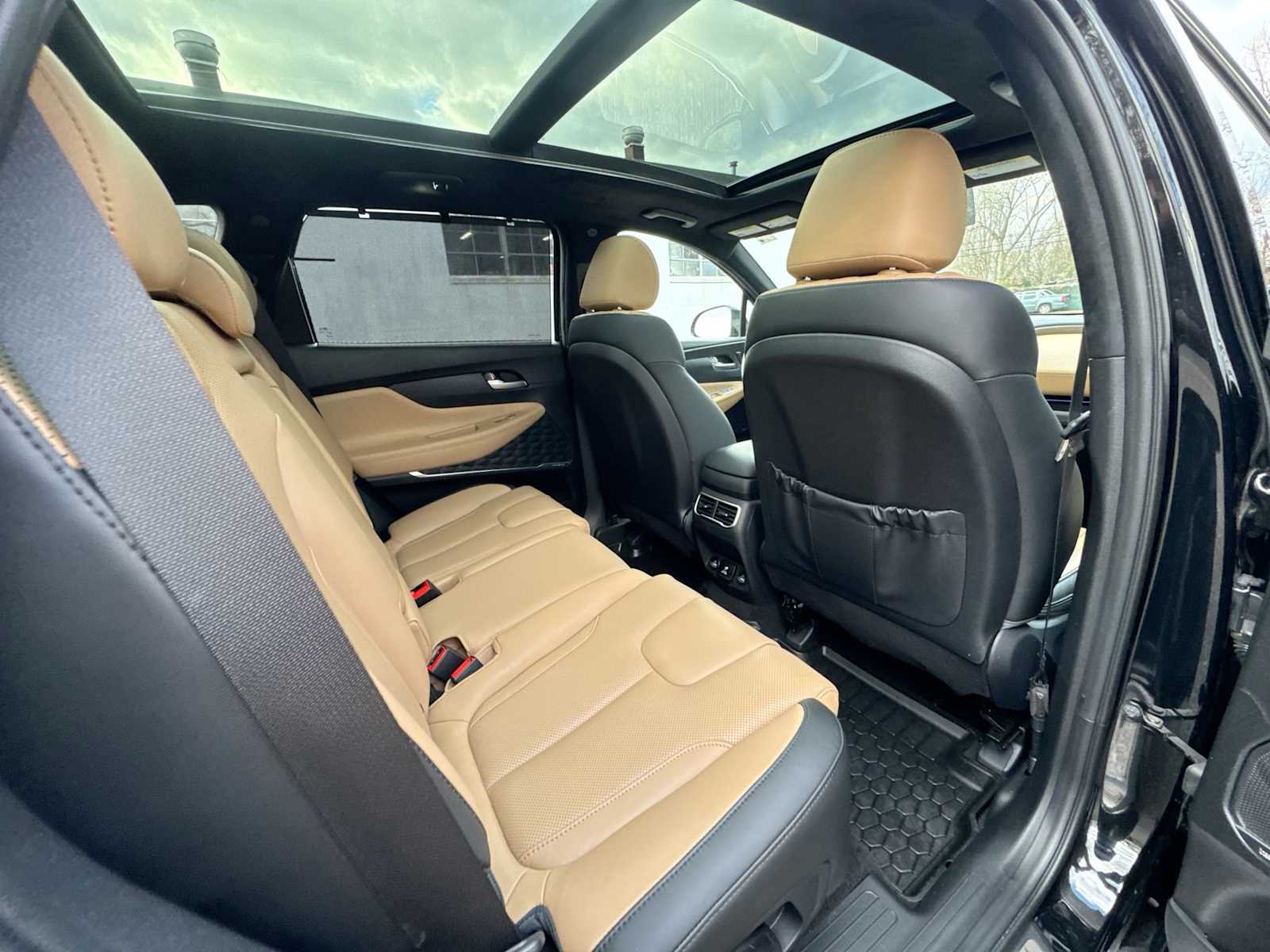 Thumbnail: 2023 Hyundai Santa Fe - 14