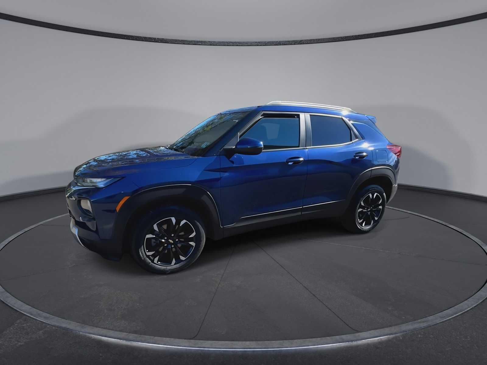 Thumbnail: 2023 Chevrolet TrailBlazer - 4