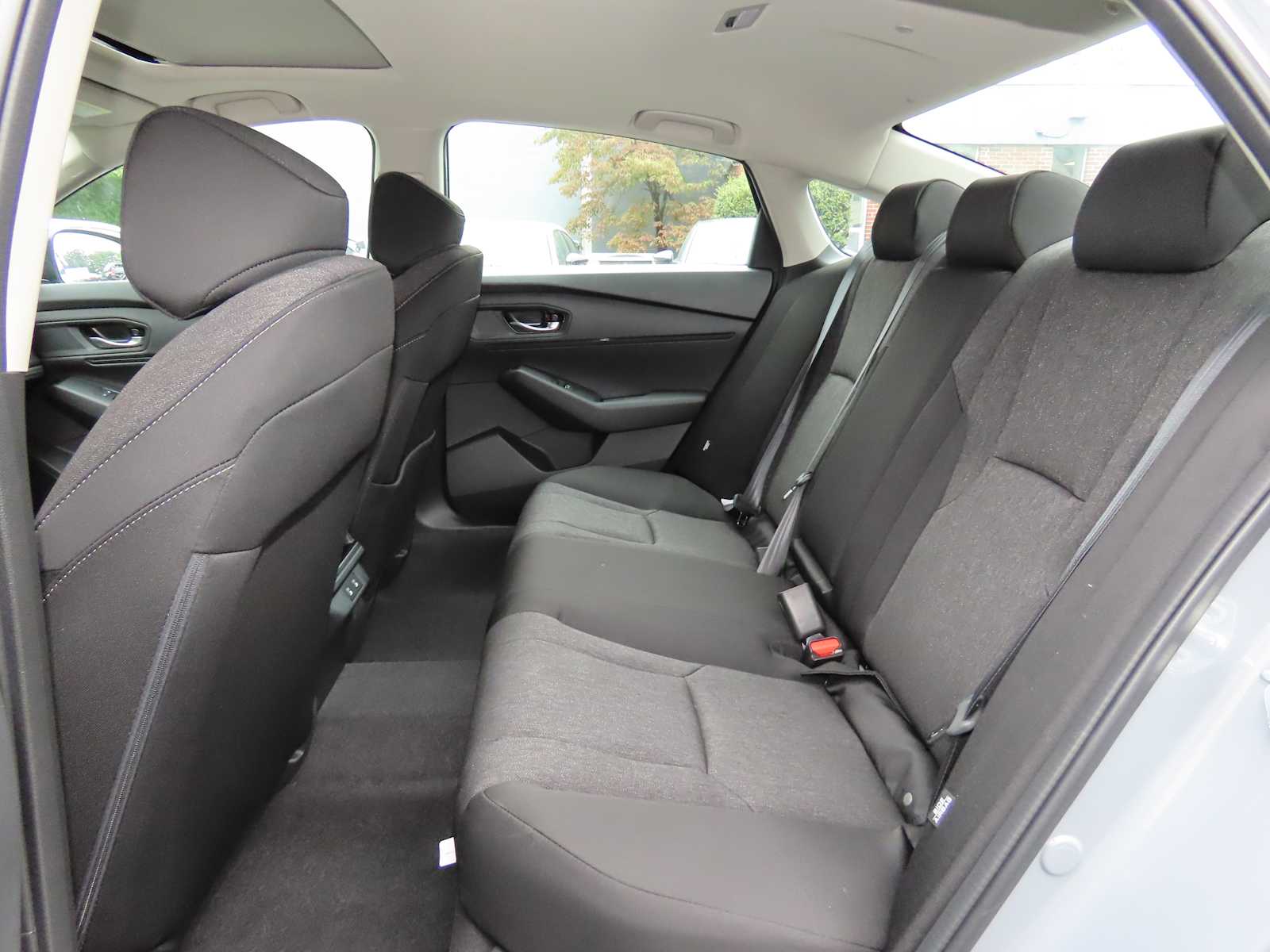 2025 Honda Accord SE 12