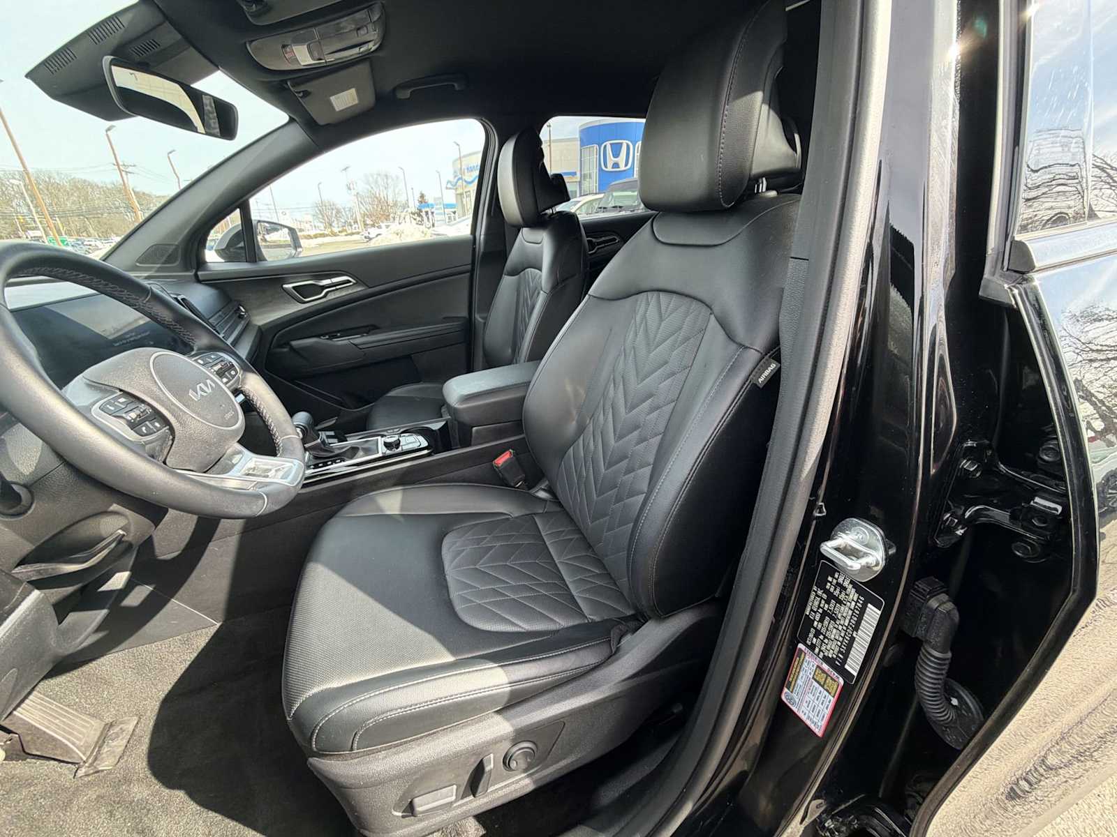 Thumbnail: 2024 Kia Sportage - 21