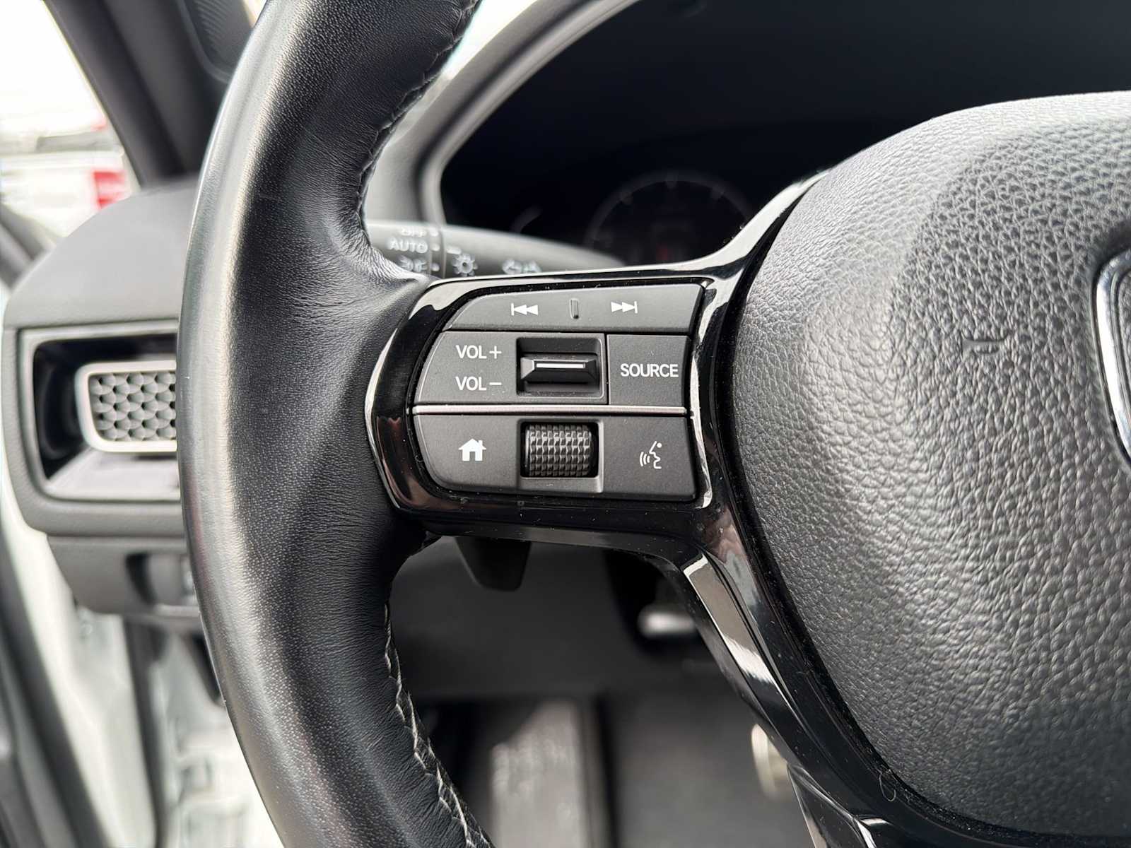 Thumbnail: 2023 Honda Civic - 24