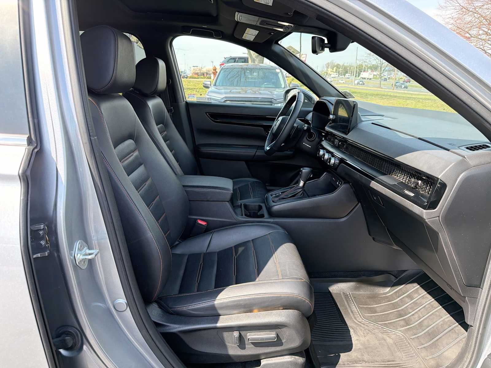 Thumbnail: 2023 Honda CR-V - 15