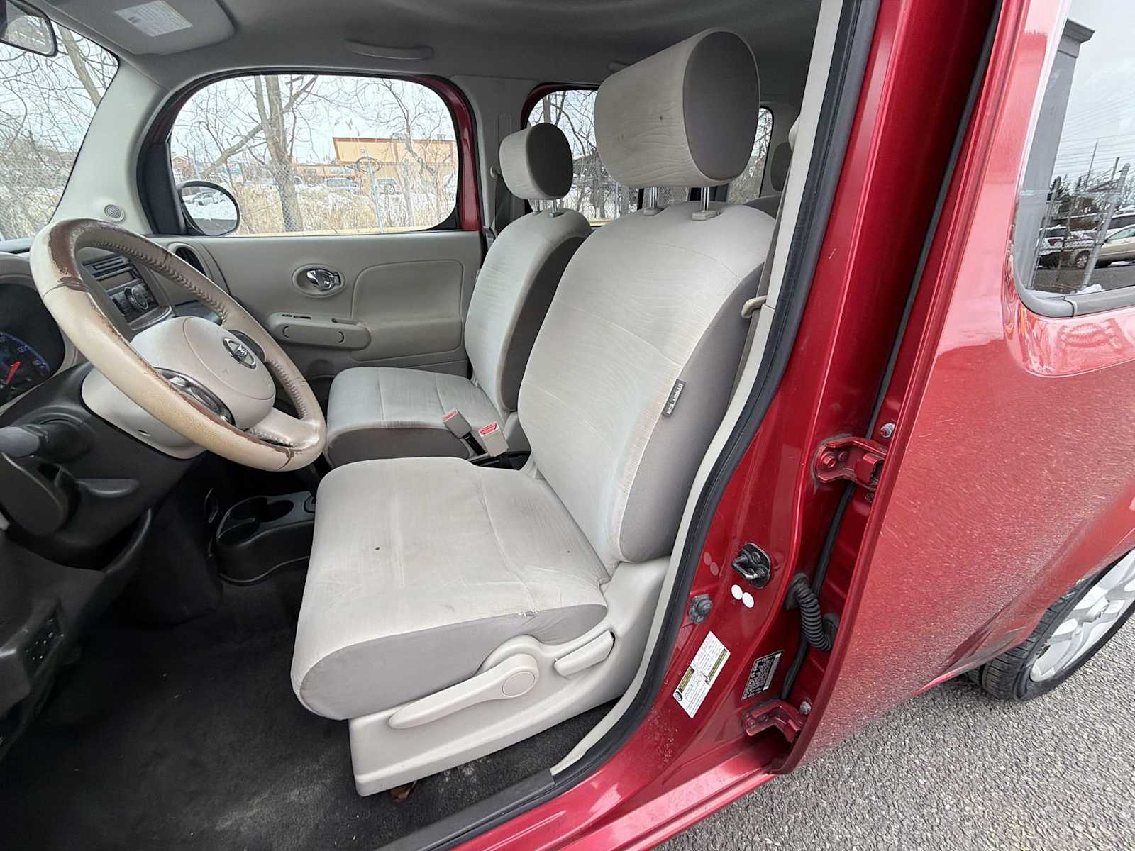 Thumbnail: 2009 Nissan Cube - 21