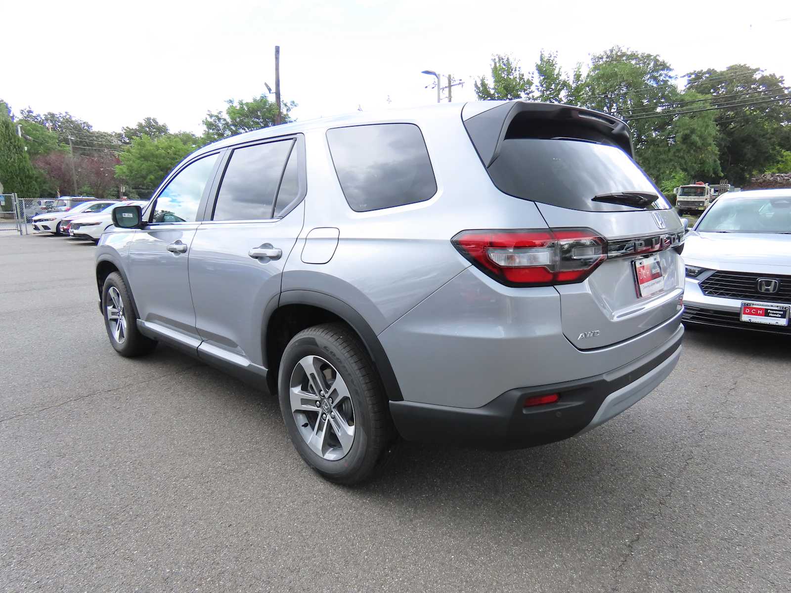 Thumbnail: 2025 Honda Pilot - 4