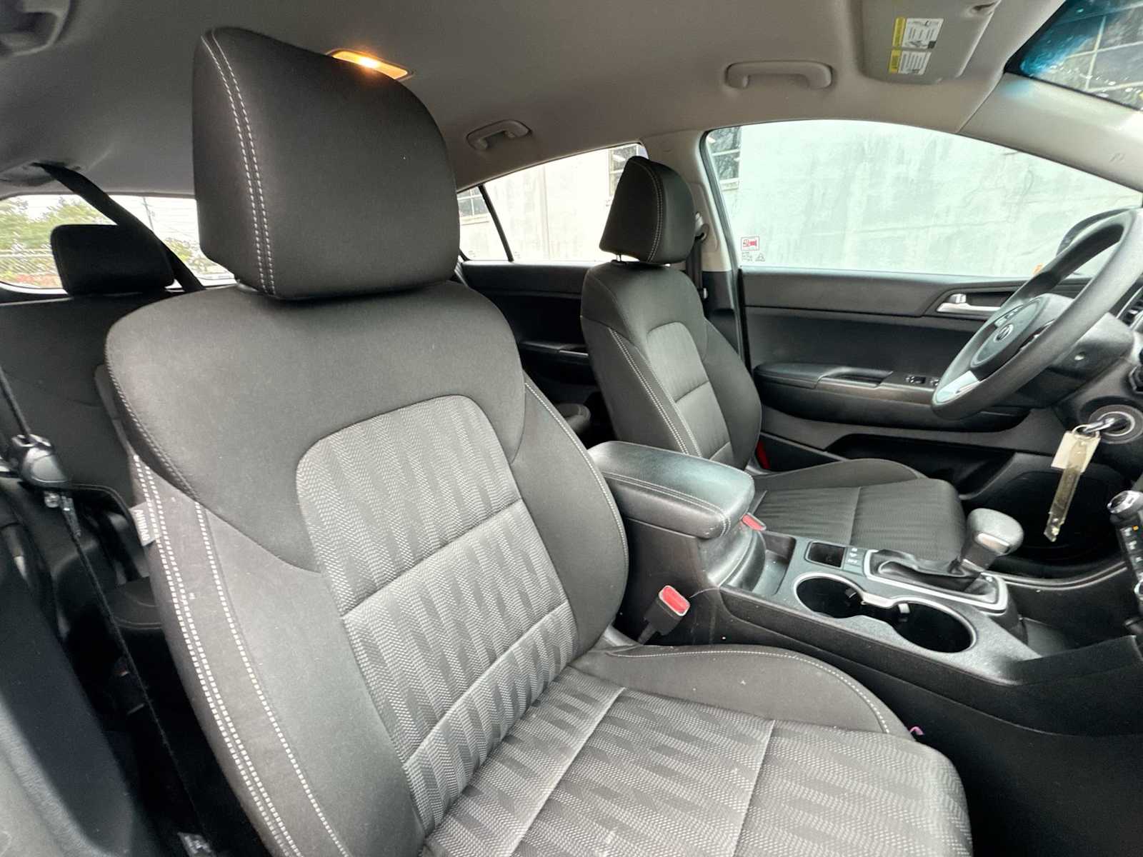 Thumbnail: 2020 Kia Sportage - 17