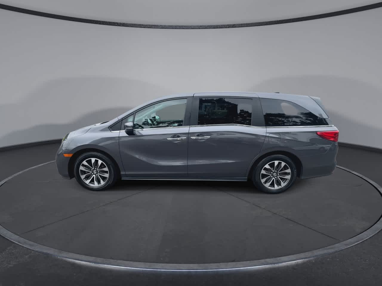 Thumbnail: 2022 Honda Odyssey - 5