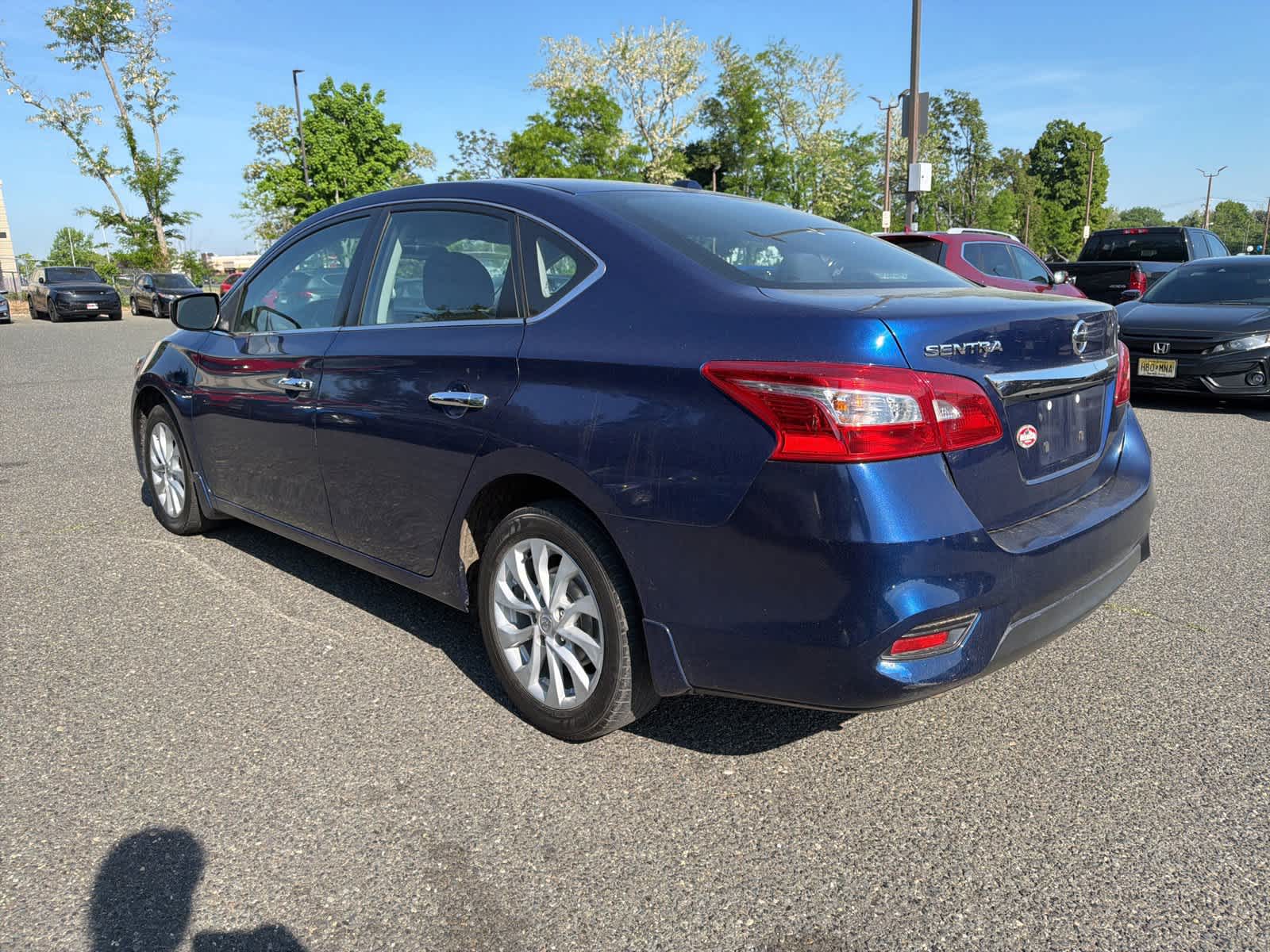 Thumbnail: 2018 Nissan Sentra - 3