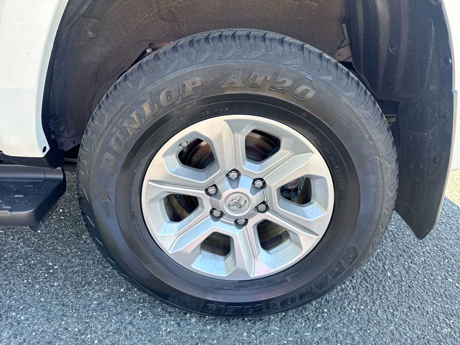 Thumbnail: 2021 Toyota 4Runner - 19