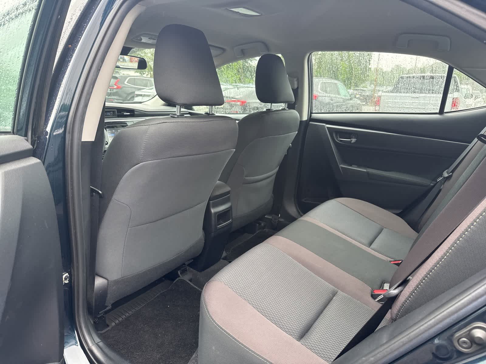 2018 Toyota Corolla LE 9