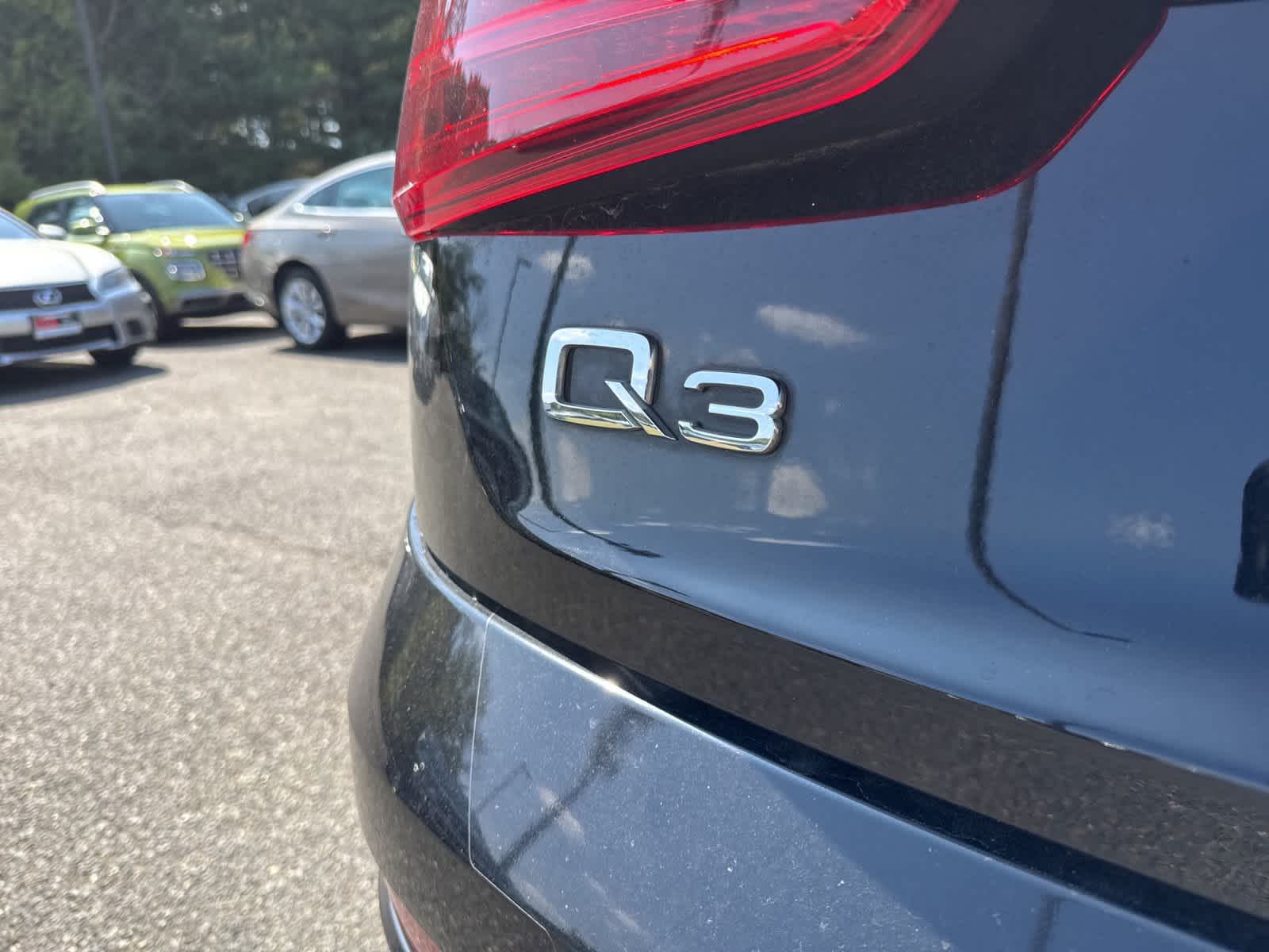Thumbnail: 2018 Audi Q3 - 22