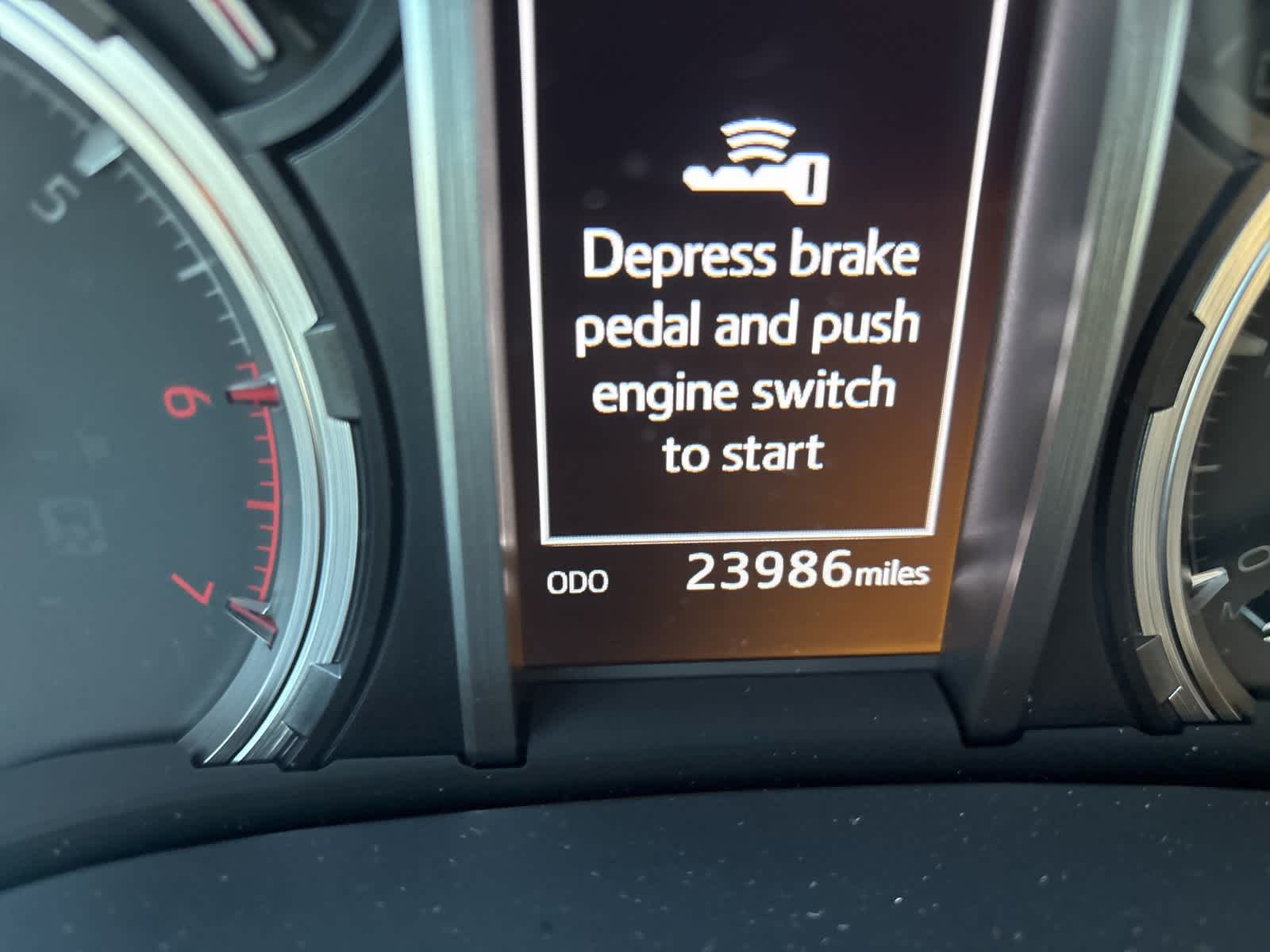 Thumbnail: 2022 Toyota 4Runner - 7